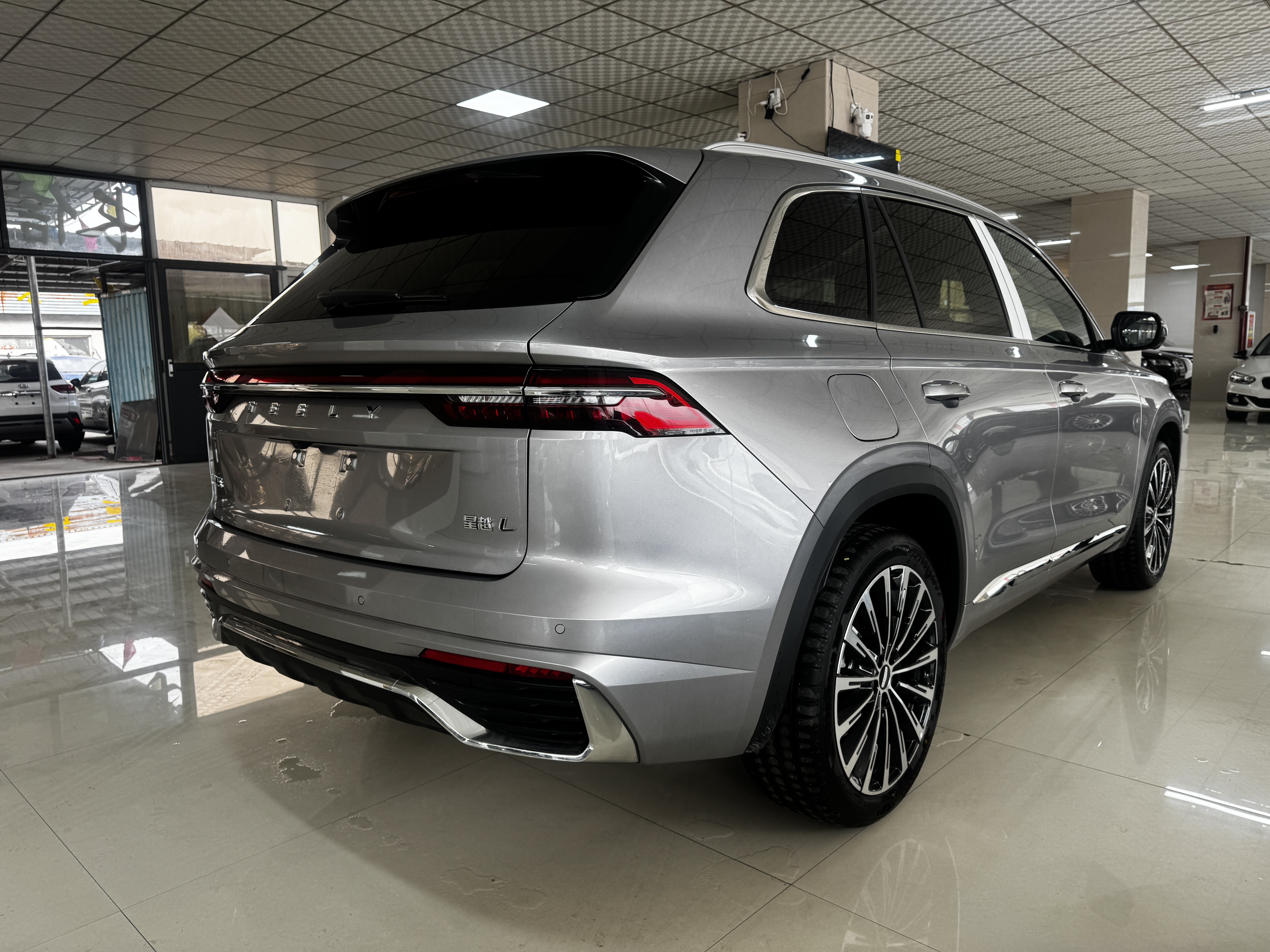 GEELY Monjaro 2026 #7 GEELY Monjaro 2026 صورة سيارة #7