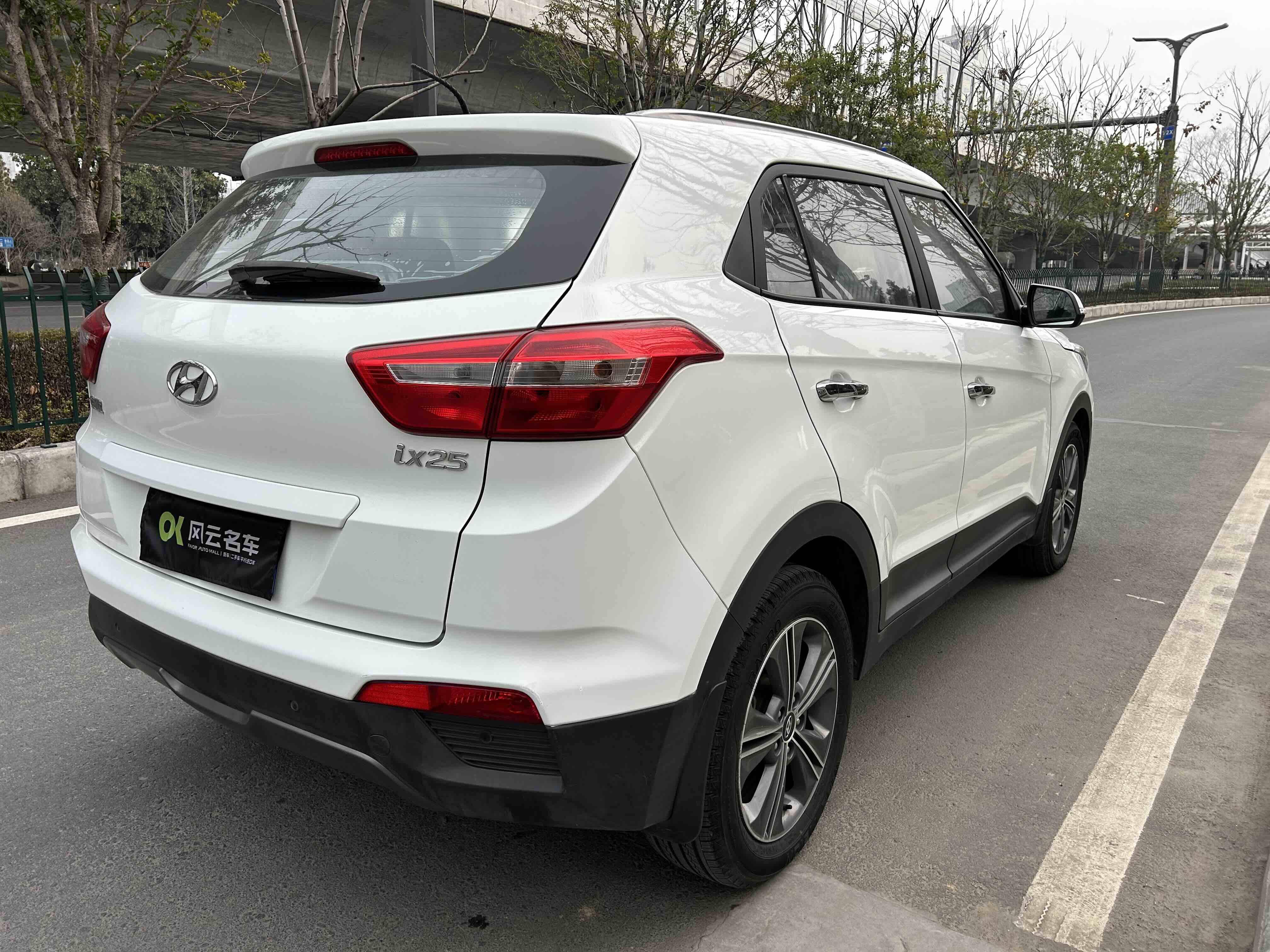 Hyundai ix25 2016 #7 Hyundai ix25 2016 car image #7