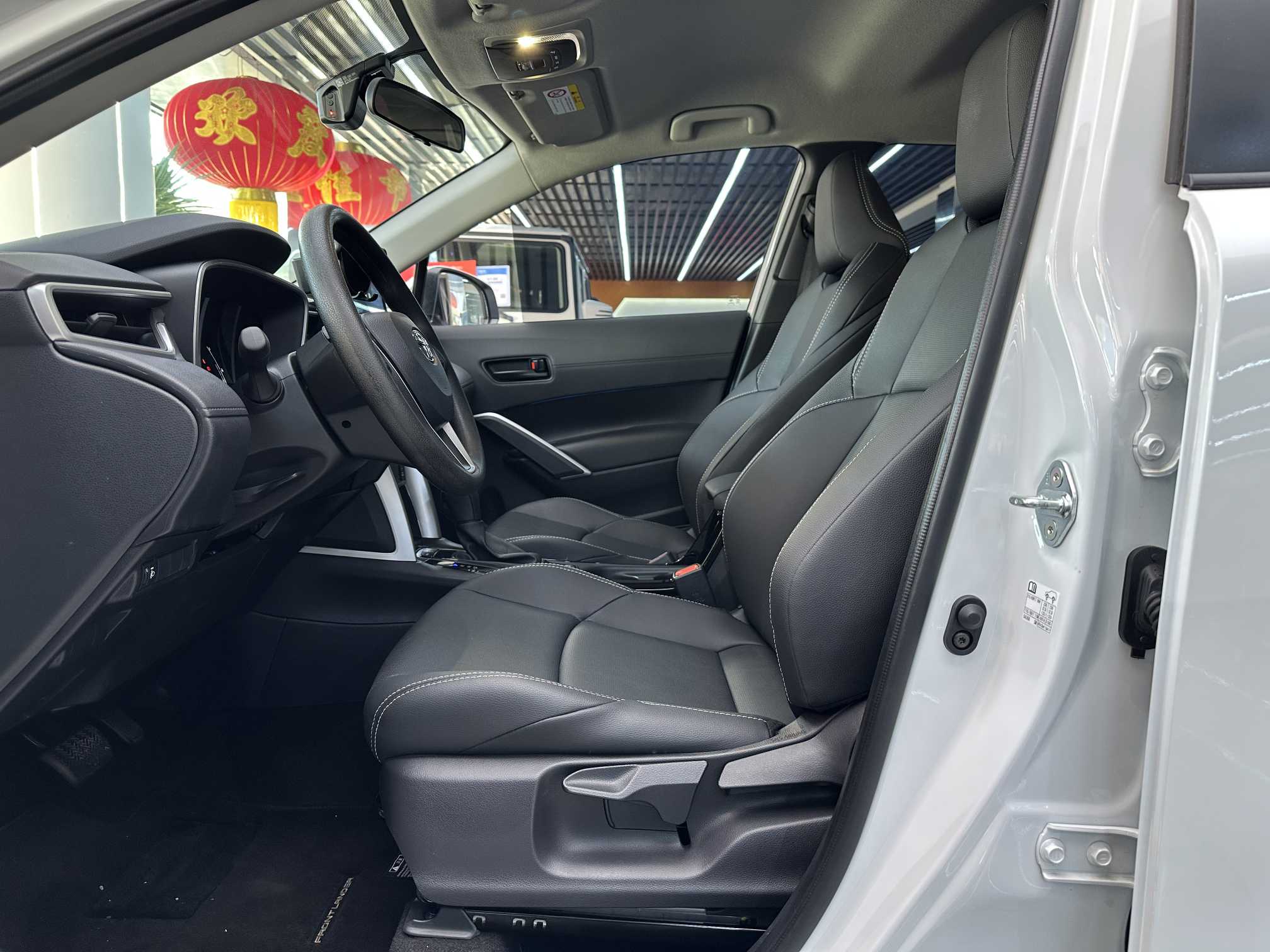 丰田 锋兰达 2025 汽车图片 #7