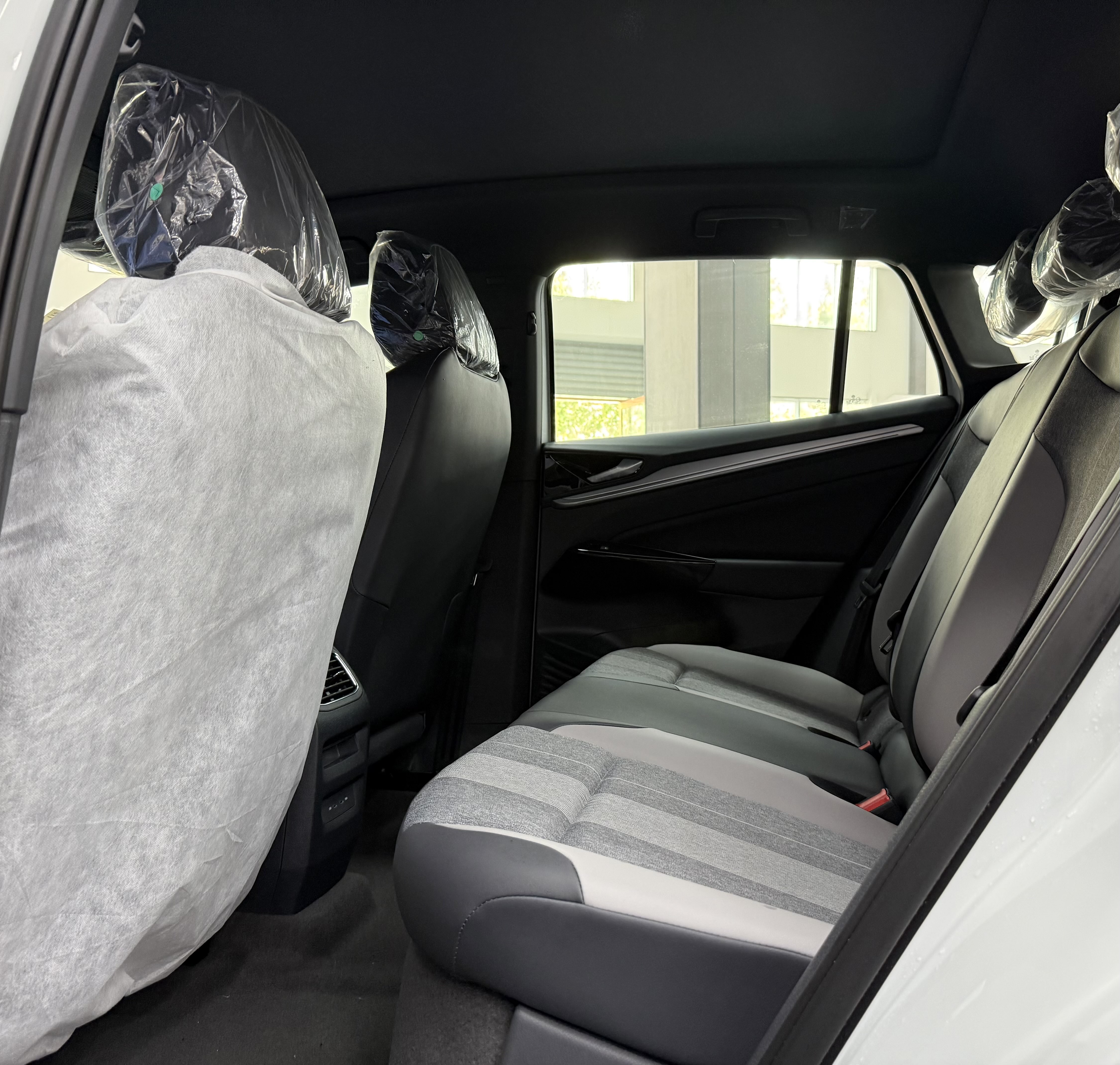 Volkswagen ID.4 Crozz 2025 car image #7