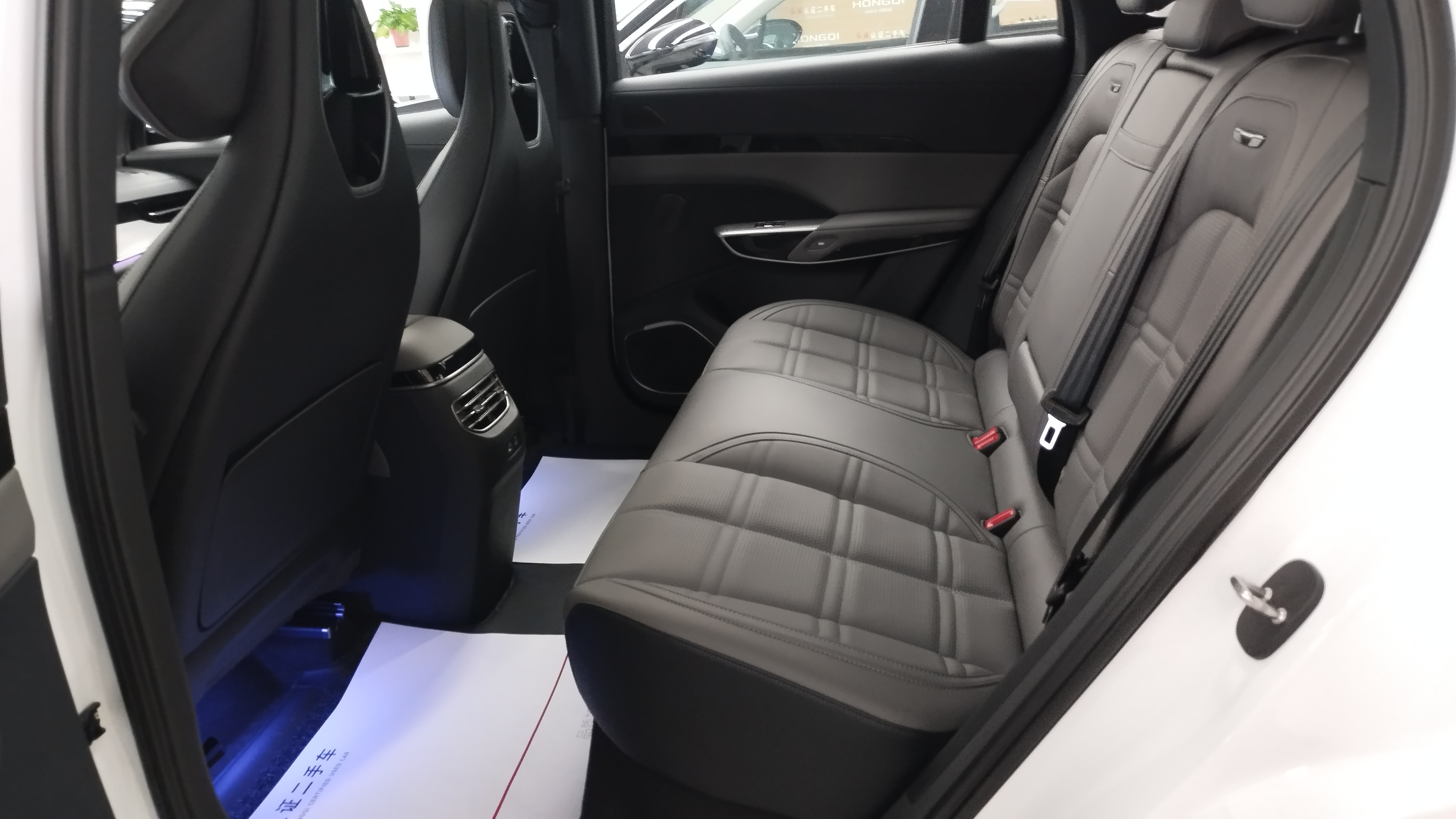 HongQi TianGong 08 2025 #7 HongQi TianGong 08 2025 car image #7