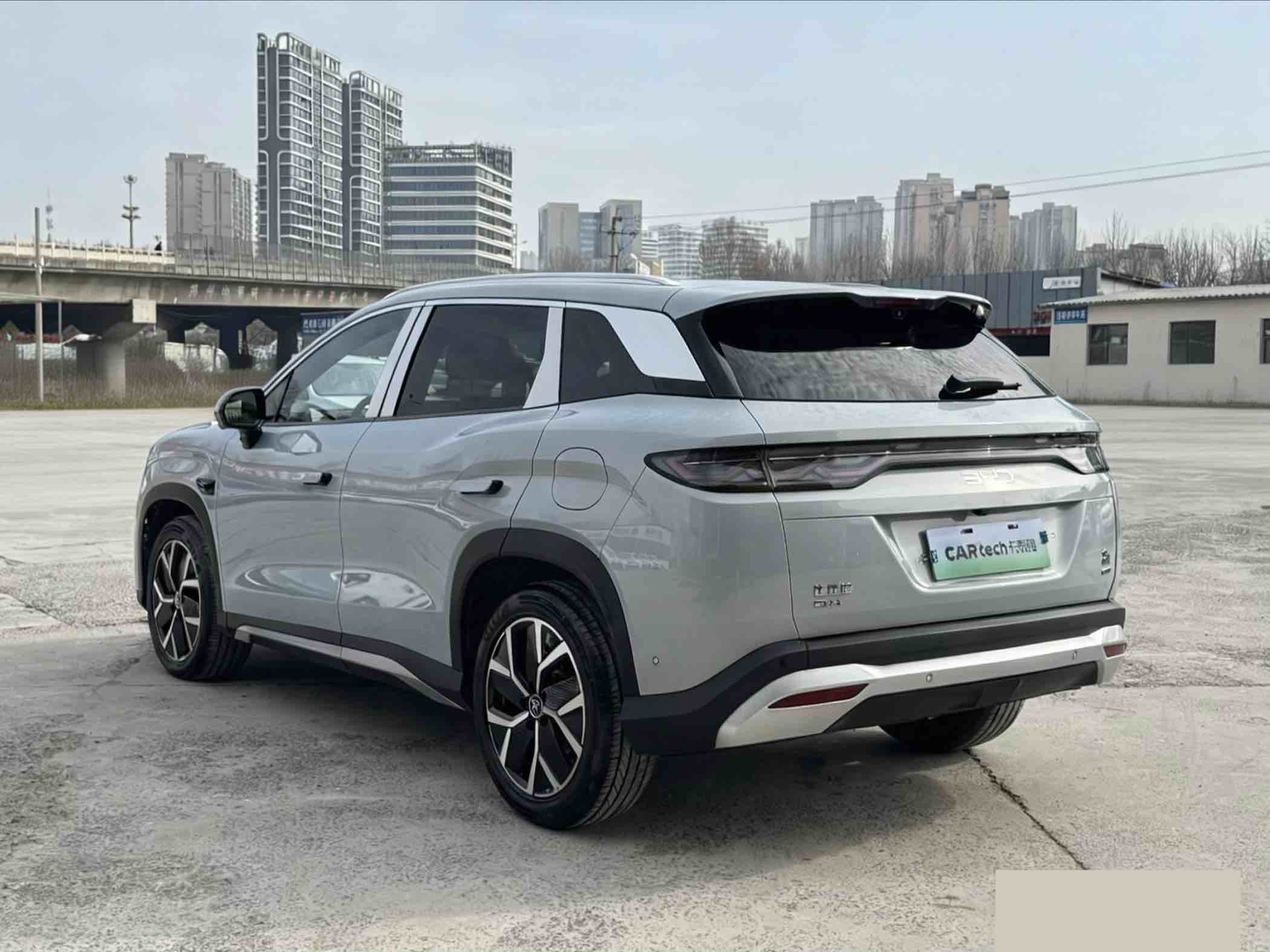 BYD SongL DM-i 2025 car image #7