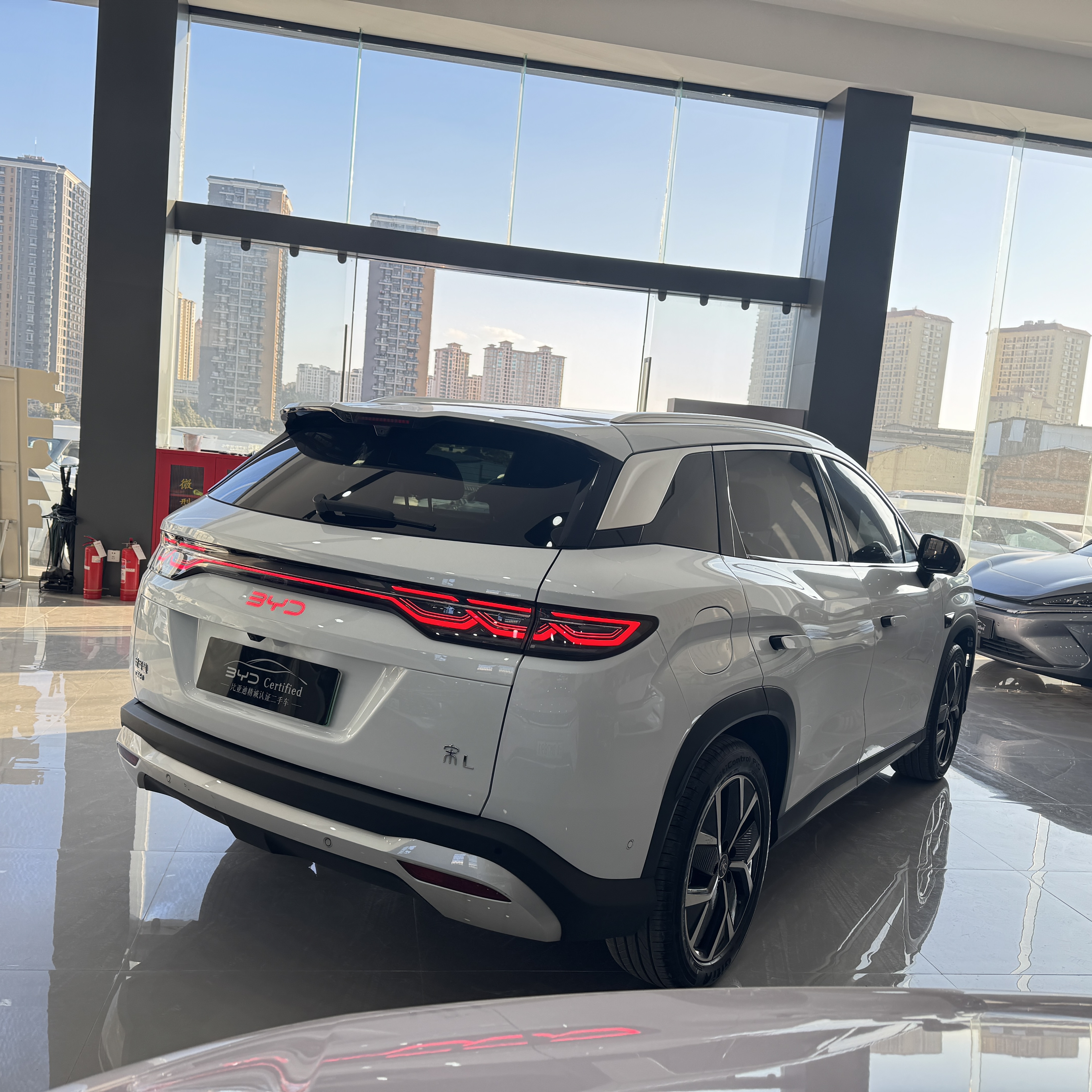 BYD SongL DM-i 2025 car image #7