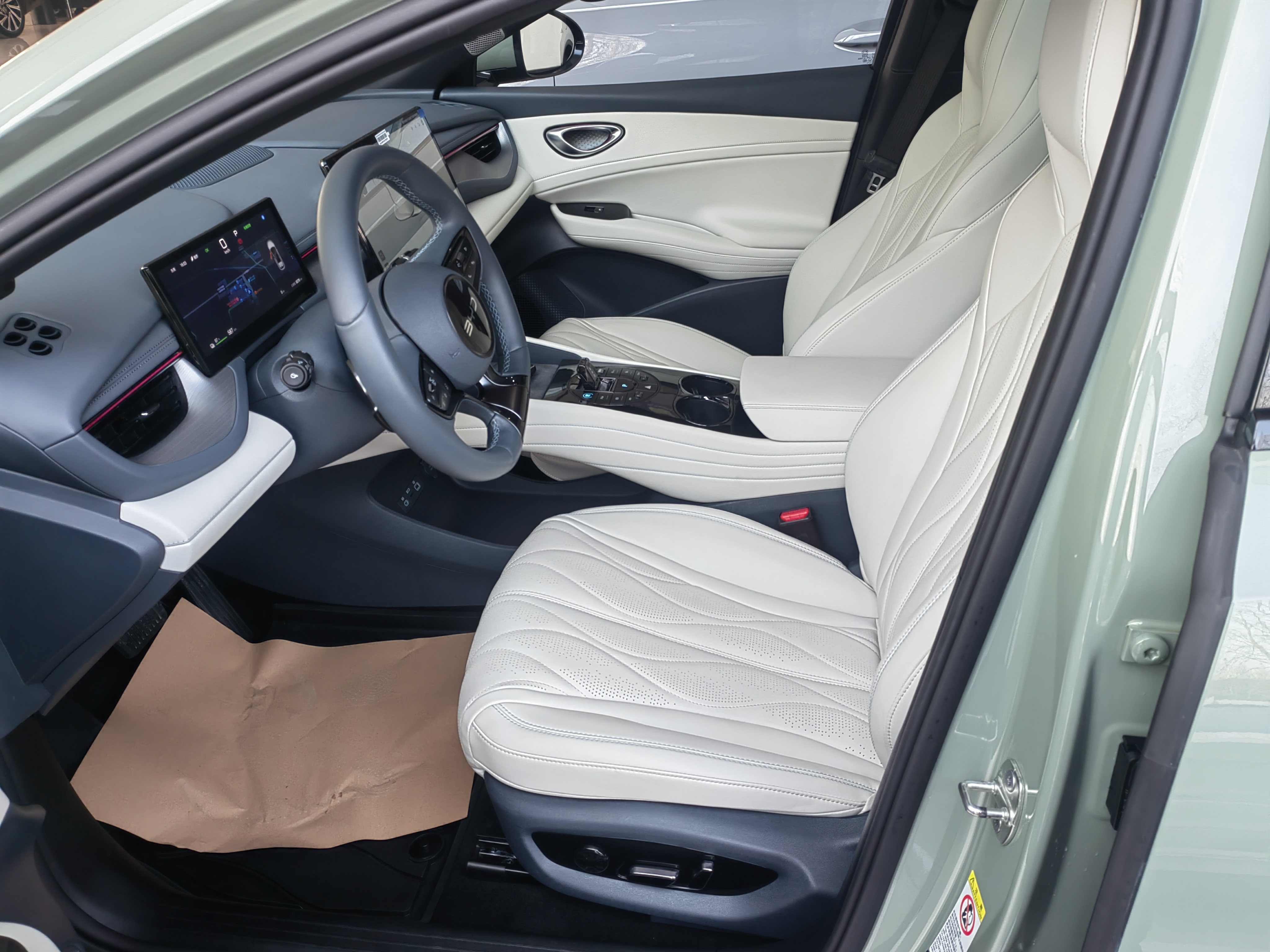 BYD Seal 06GT 2025 изображение автомобиля #7