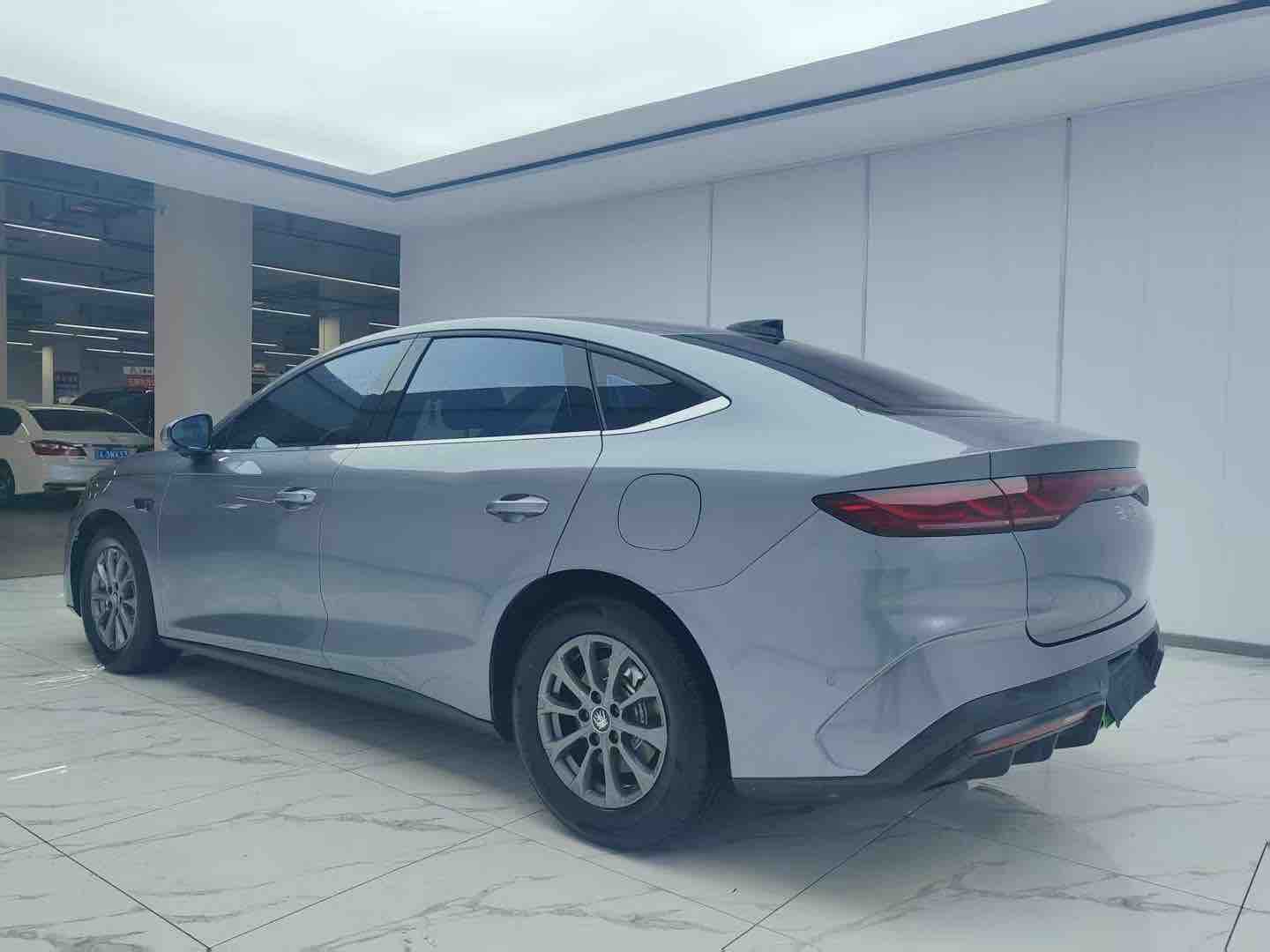 BYD Qin L 2025 car image #7