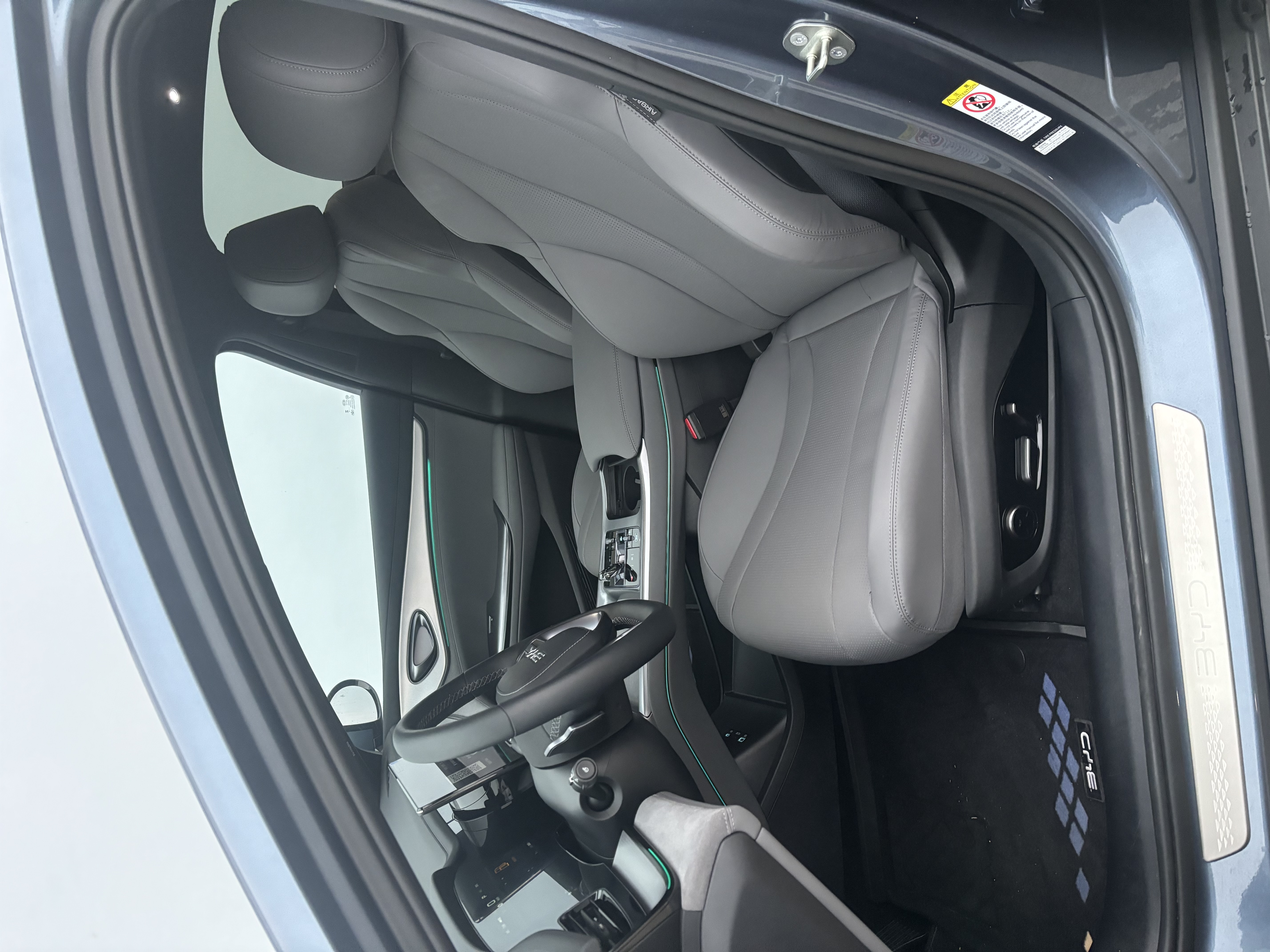 BYD Seal 07 DM-i 2025 #7 BYD Seal 07 DM-i 2025 car image #7
