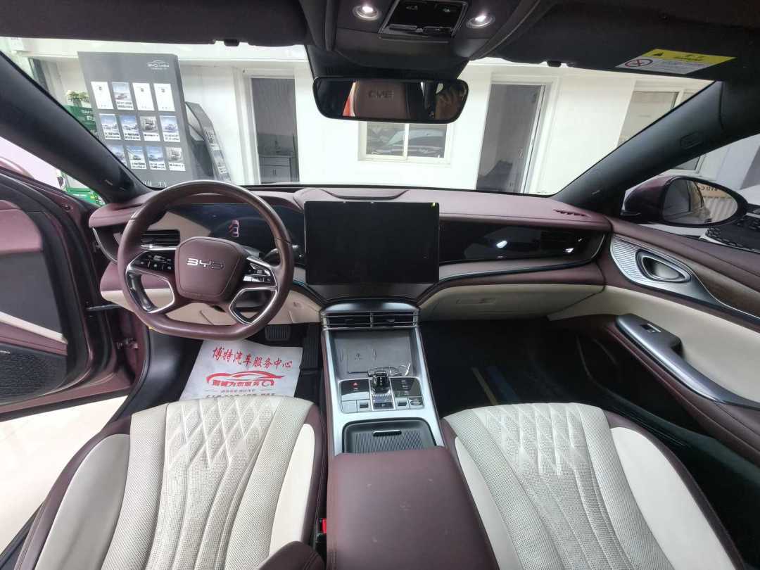 BYD Seal 07 DM-i 2025 car image #7