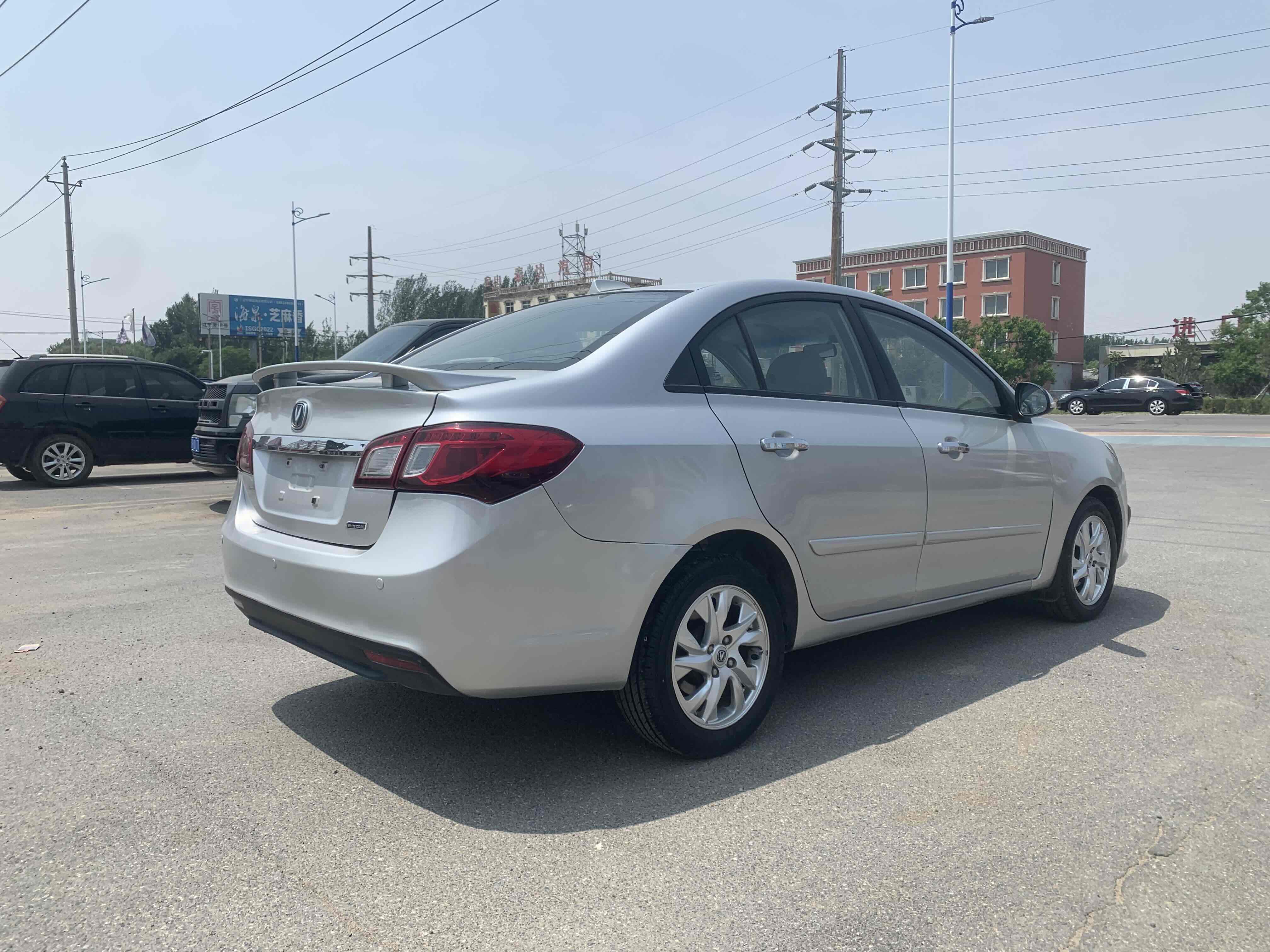 Changan Alsvin V5 2013 #7 Changan Alsvin V5 2013 car image #7