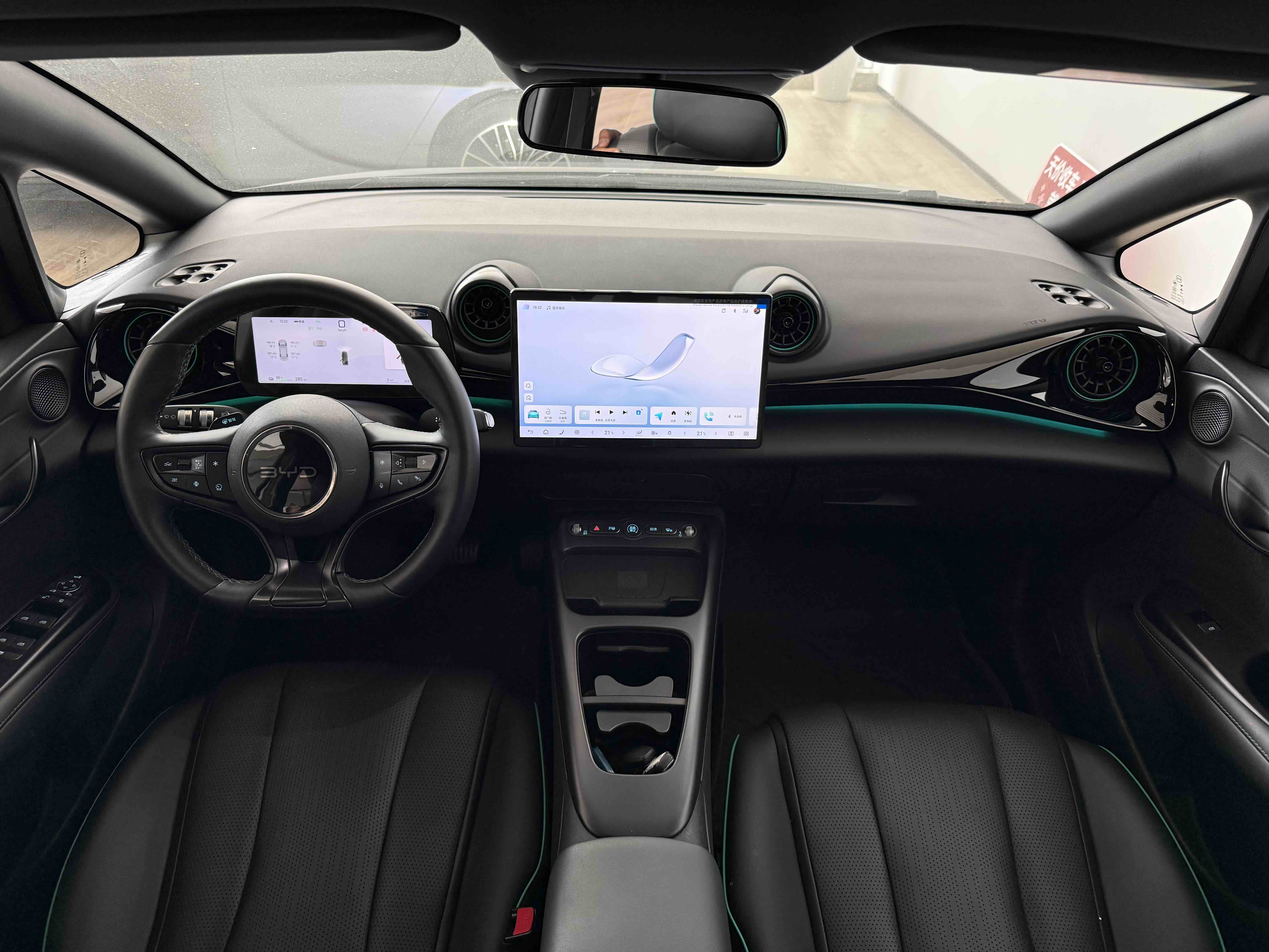 BYD Dolphin 2025 صورة سيارة #7