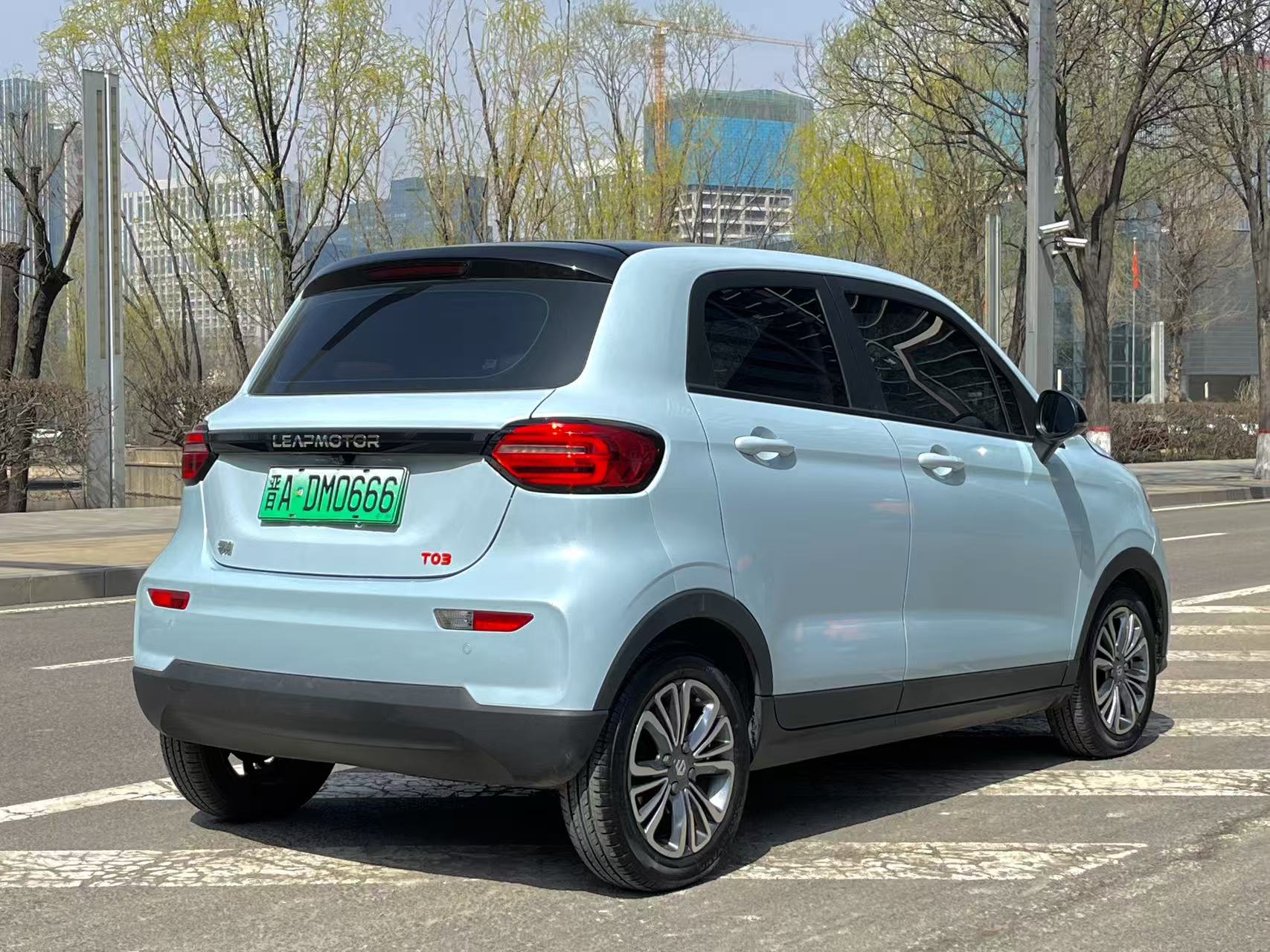 零跑汽车 零跑T03 2024 汽车图片 #7