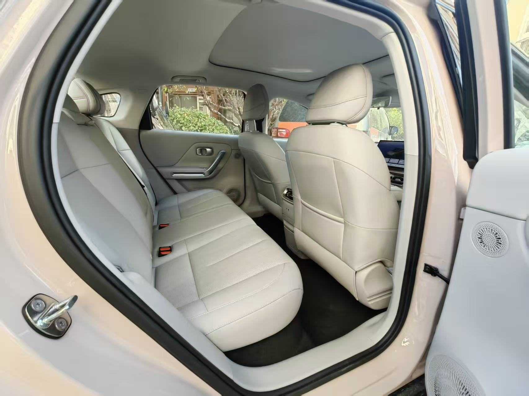 零跑汽车 零跑B10 2025 汽车图片 #7