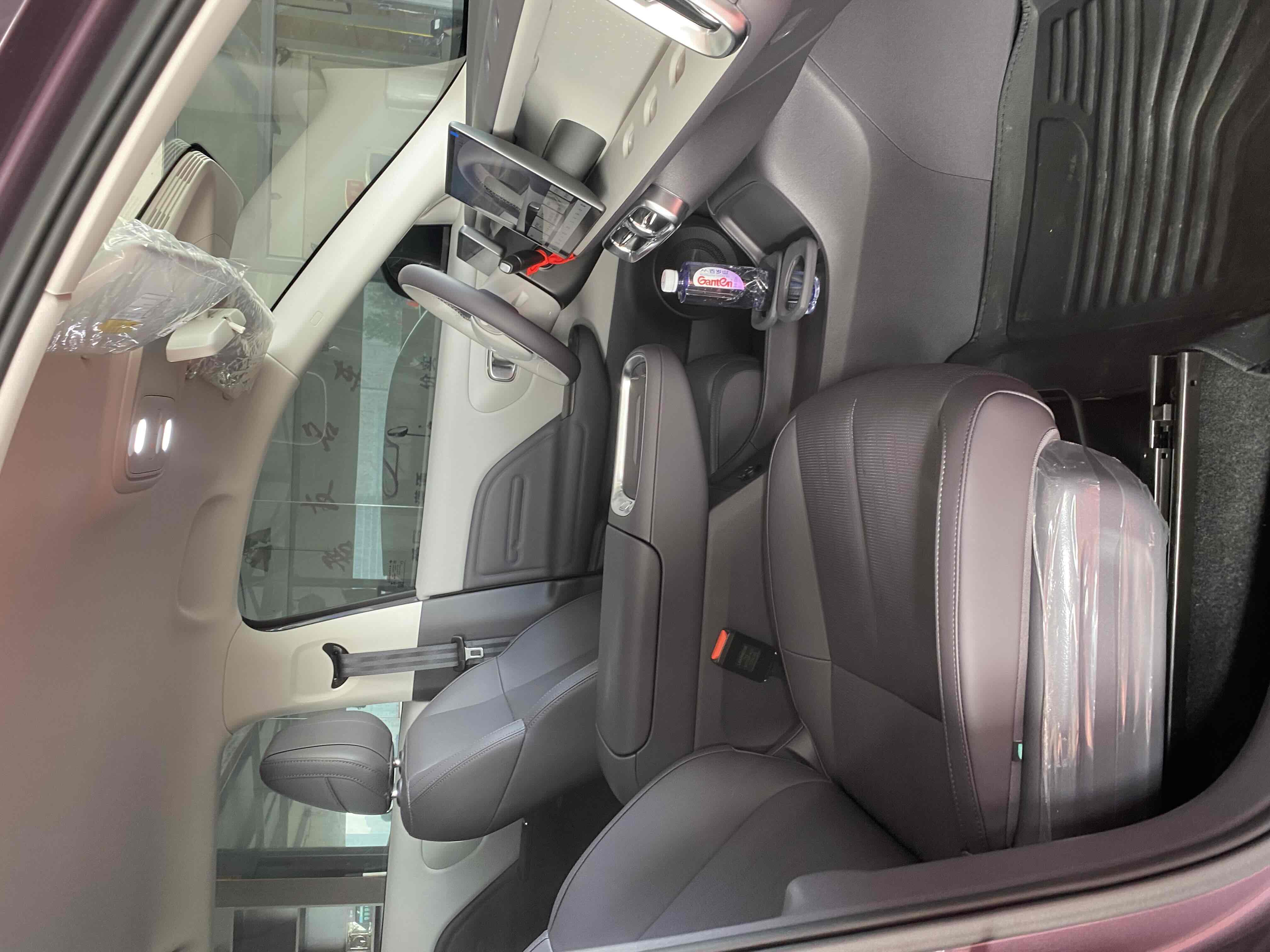 零跑汽车 零跑B10 2025 汽车图片 #7