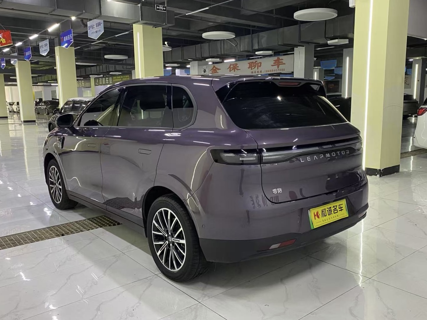 零跑汽车 零跑B10 2025 汽车图片 #7