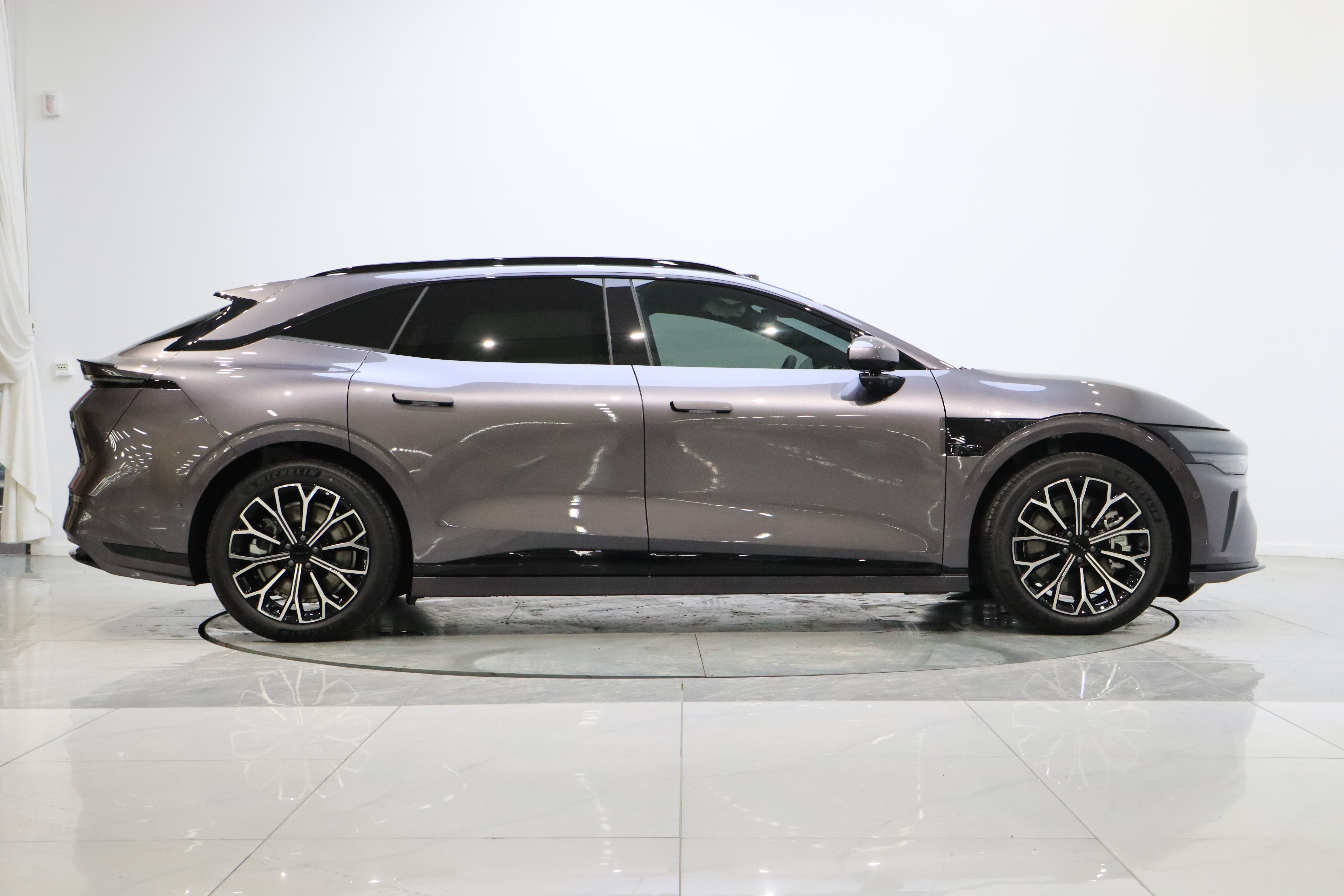 极氪 极氪007GT 2026 汽车图片 #7