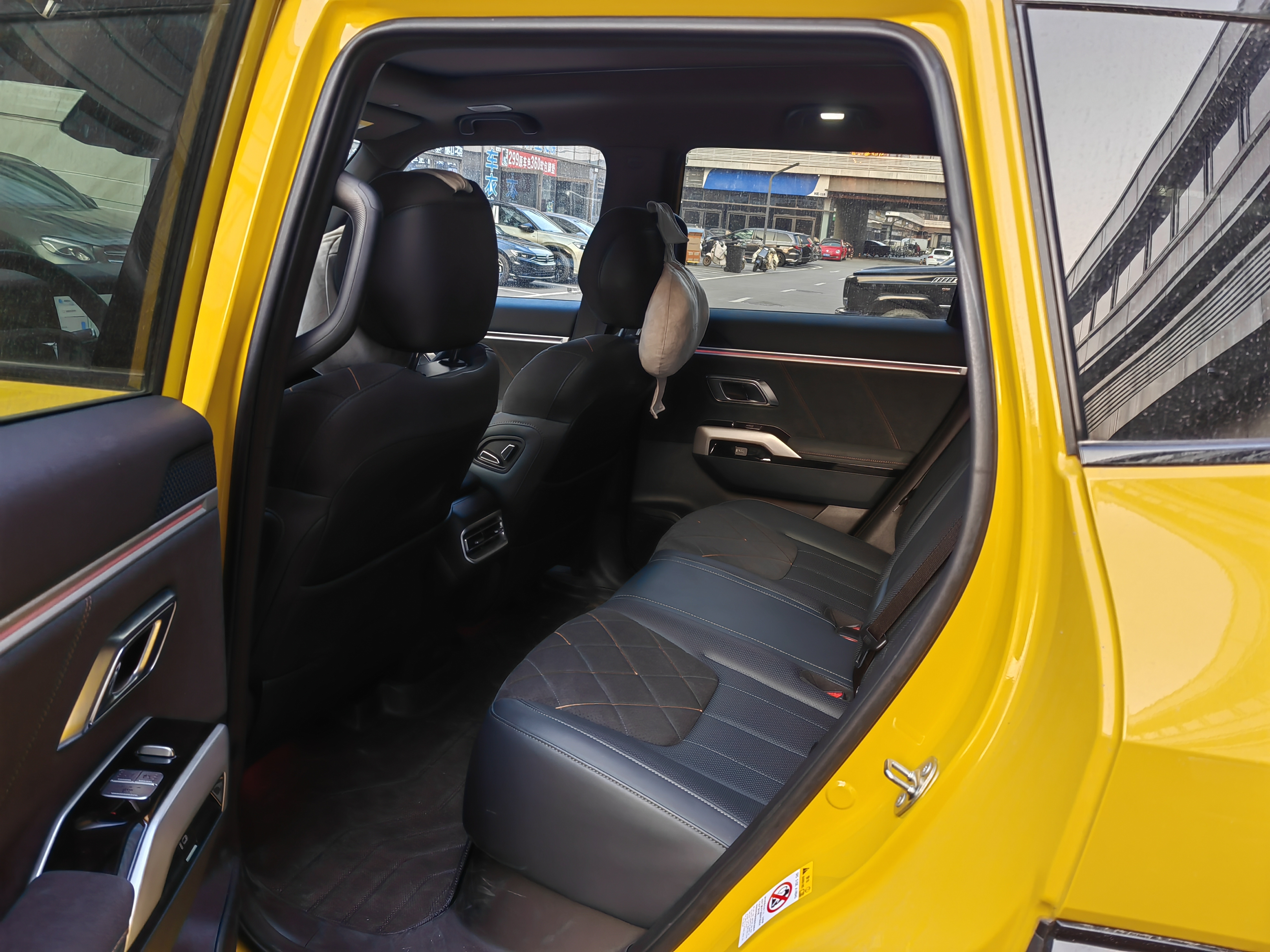 Deepal G318 2025 imagem de carro #7