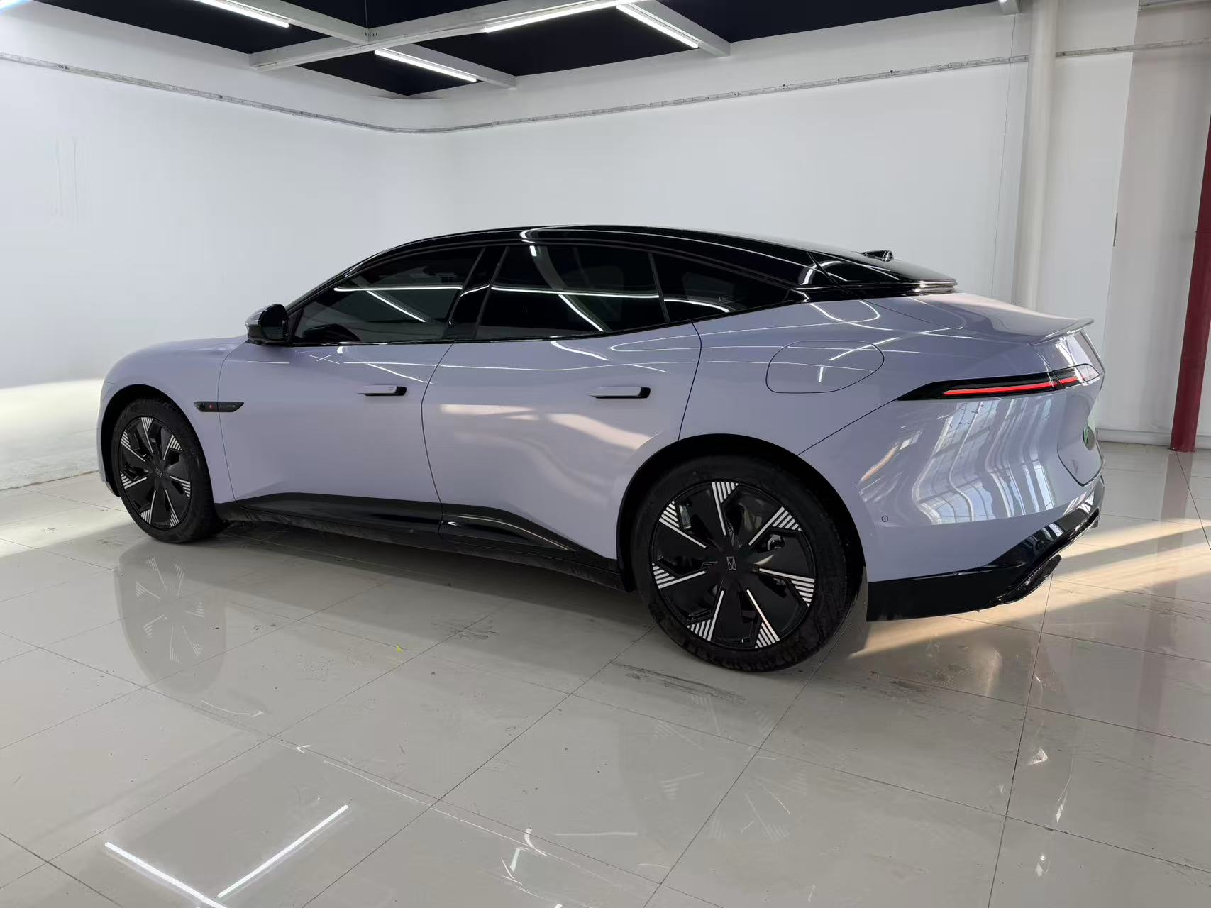 Avatr 06 2025 #7 Avatr 06 2025 صورة سيارة #7