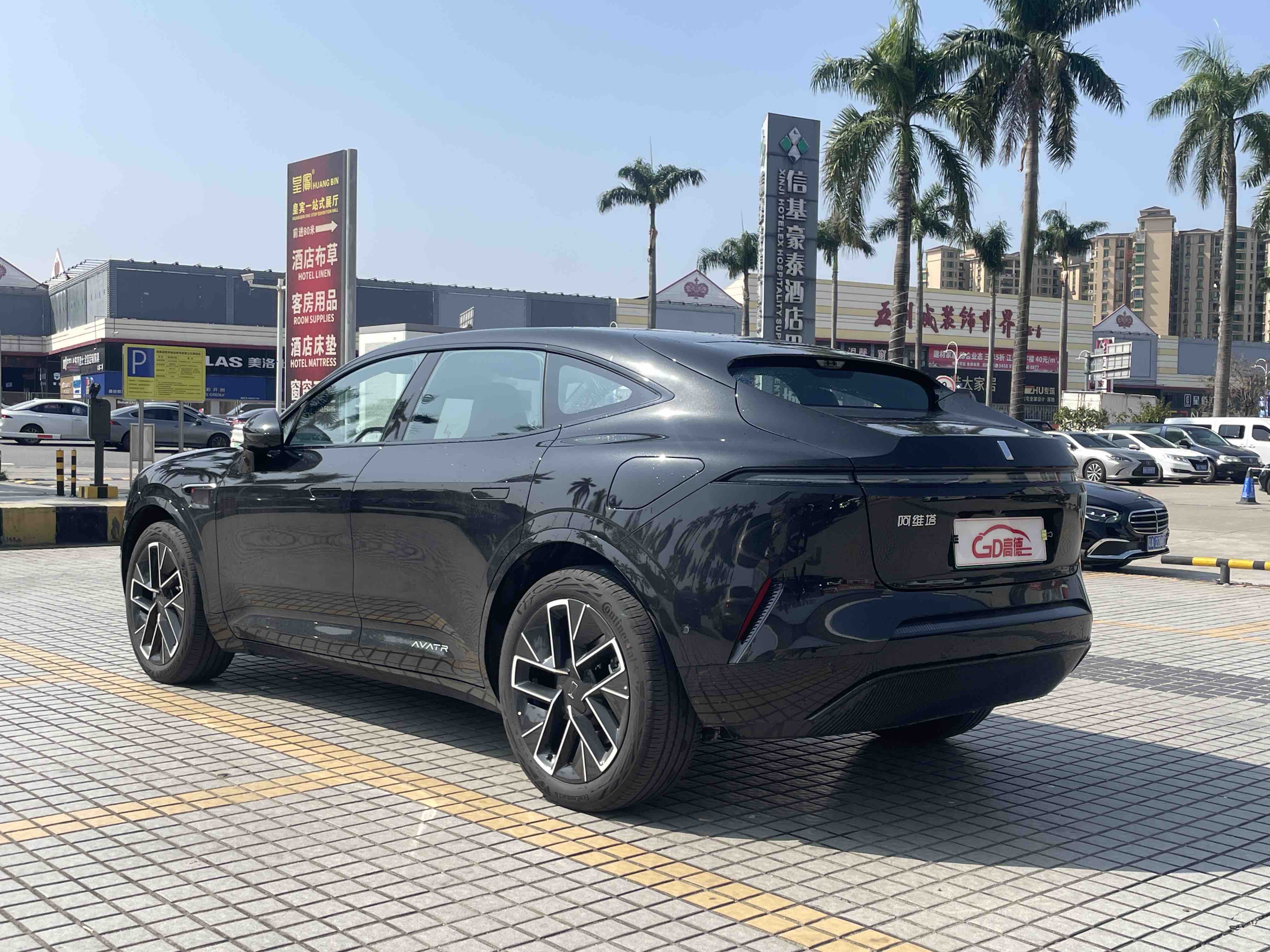 Avatr 11 2025 imagem de carro #7