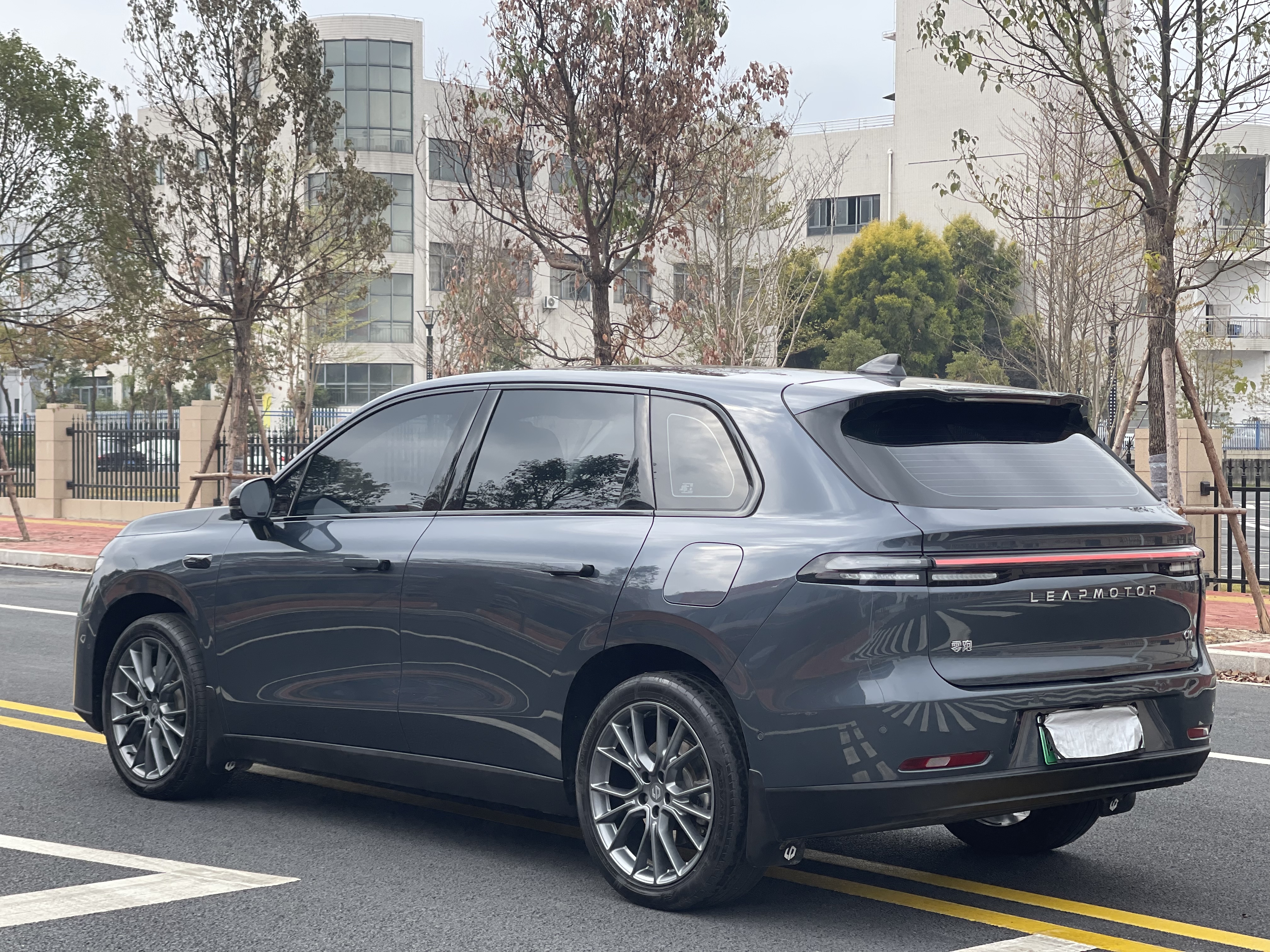 零跑汽车 零跑C10 2025 汽车图片 #7