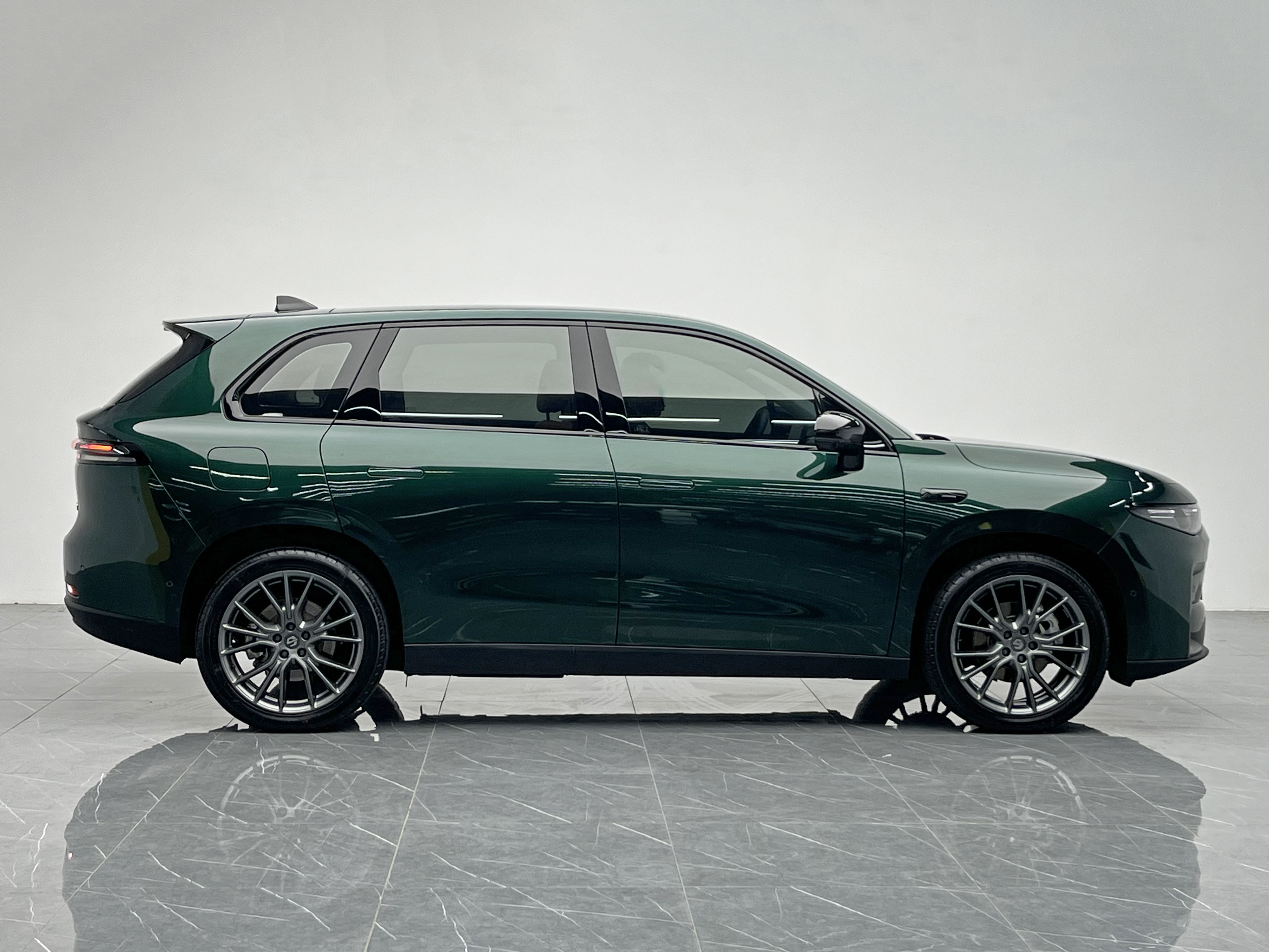 零跑汽车 零跑C10 2025 汽车图片 #7