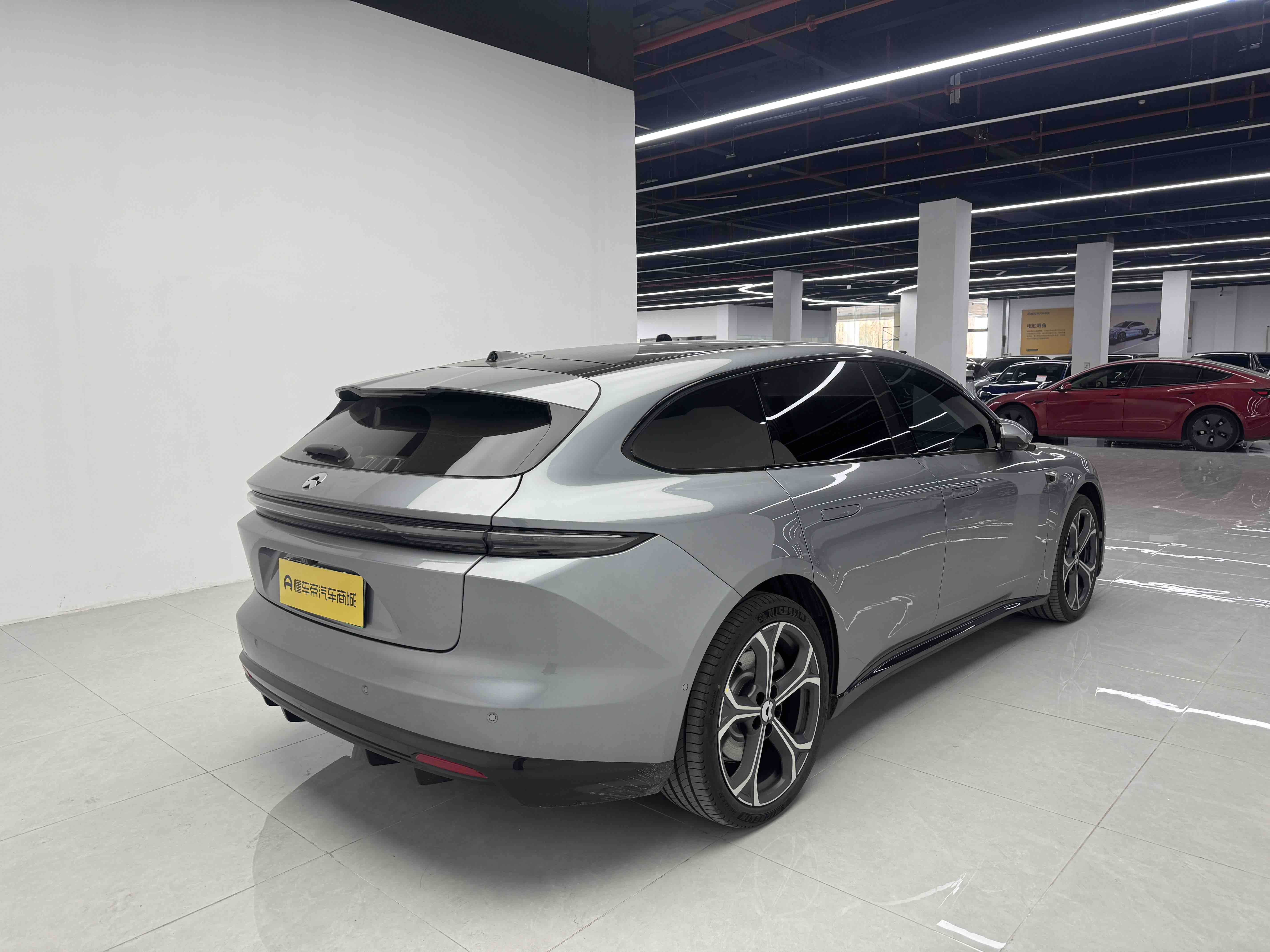 NIO ET5T 2025 car image #7