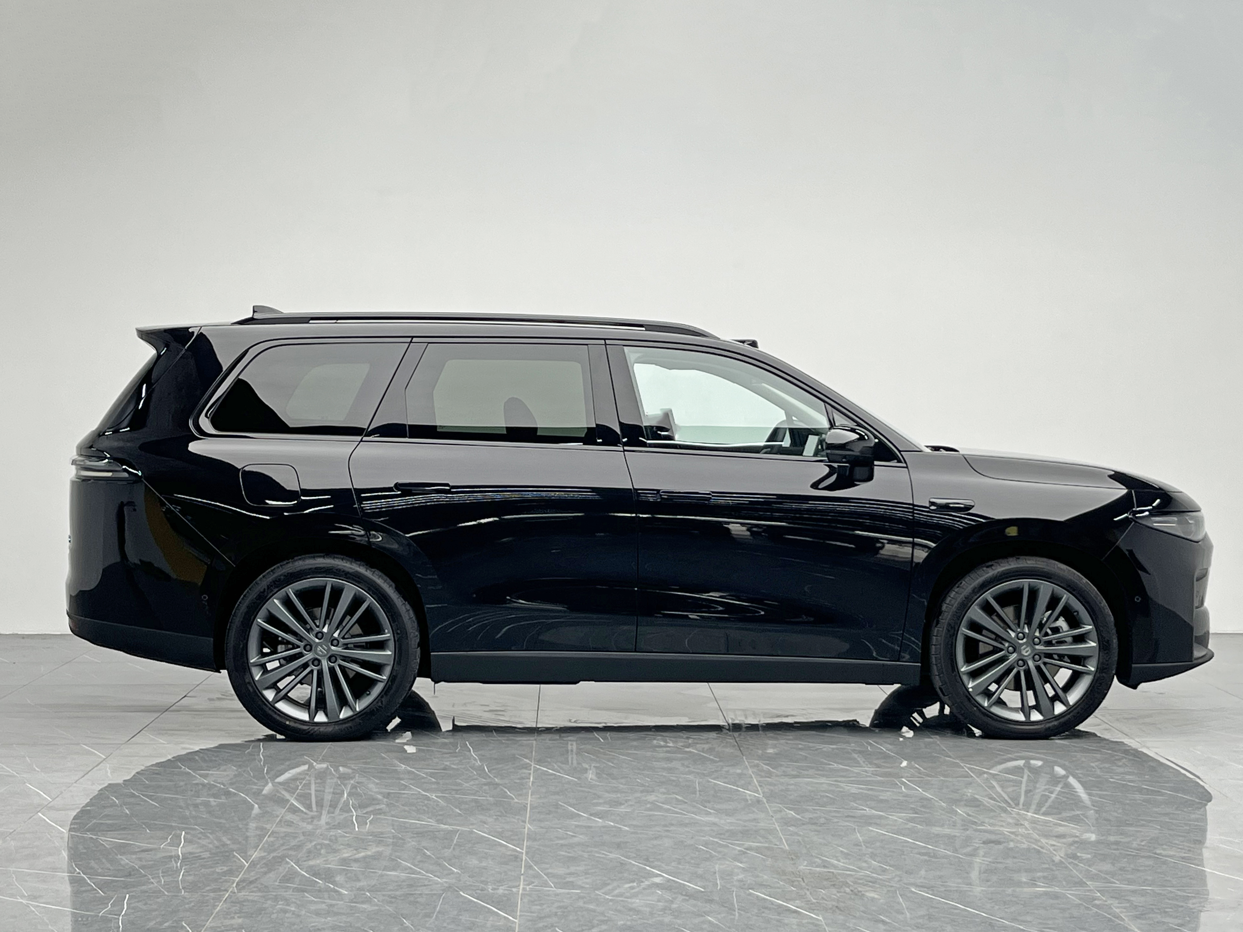 零跑汽车 零跑C16 2025 汽车图片 #7