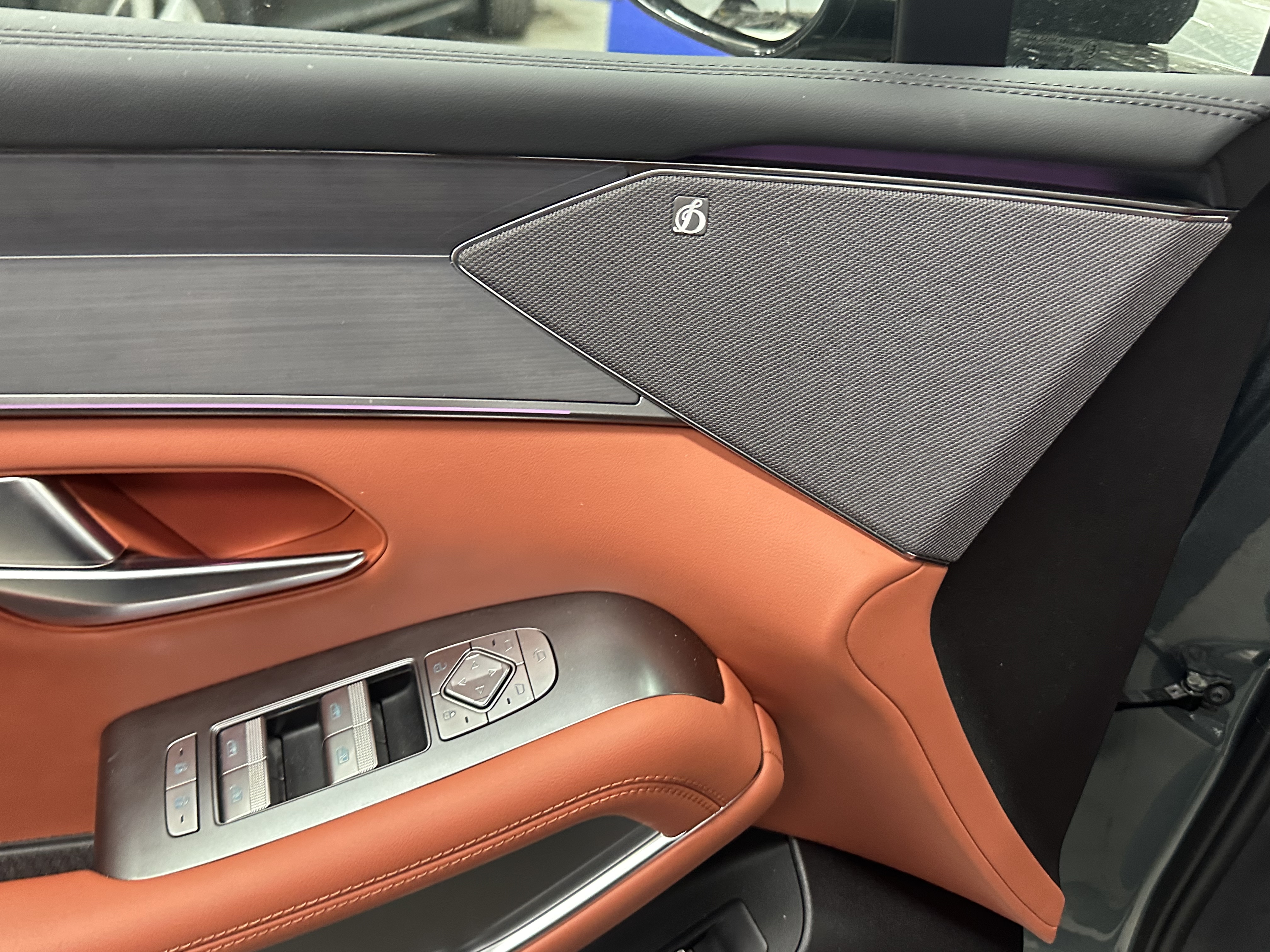 BYD Tang L 2025 car image #7