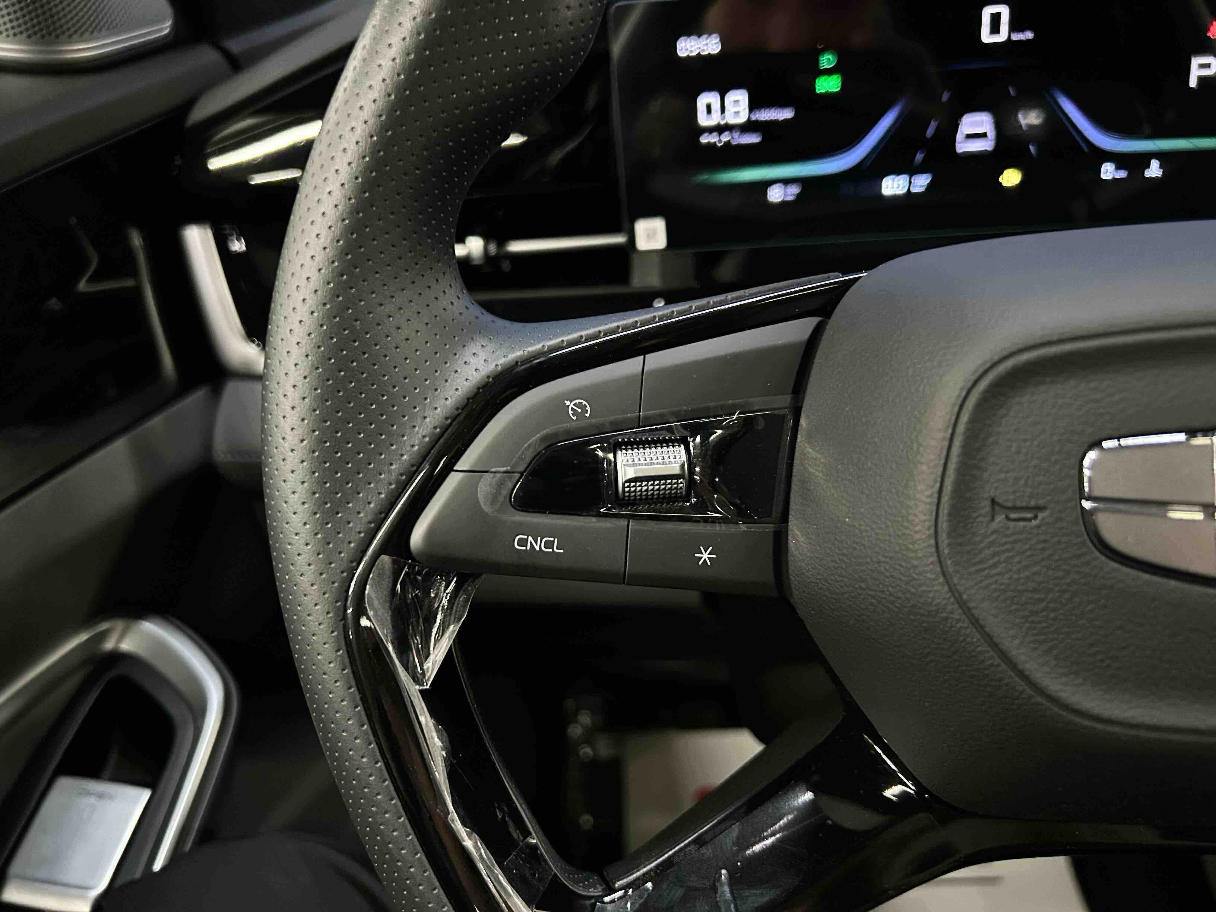 GEELY Boyue 2026 car image #7