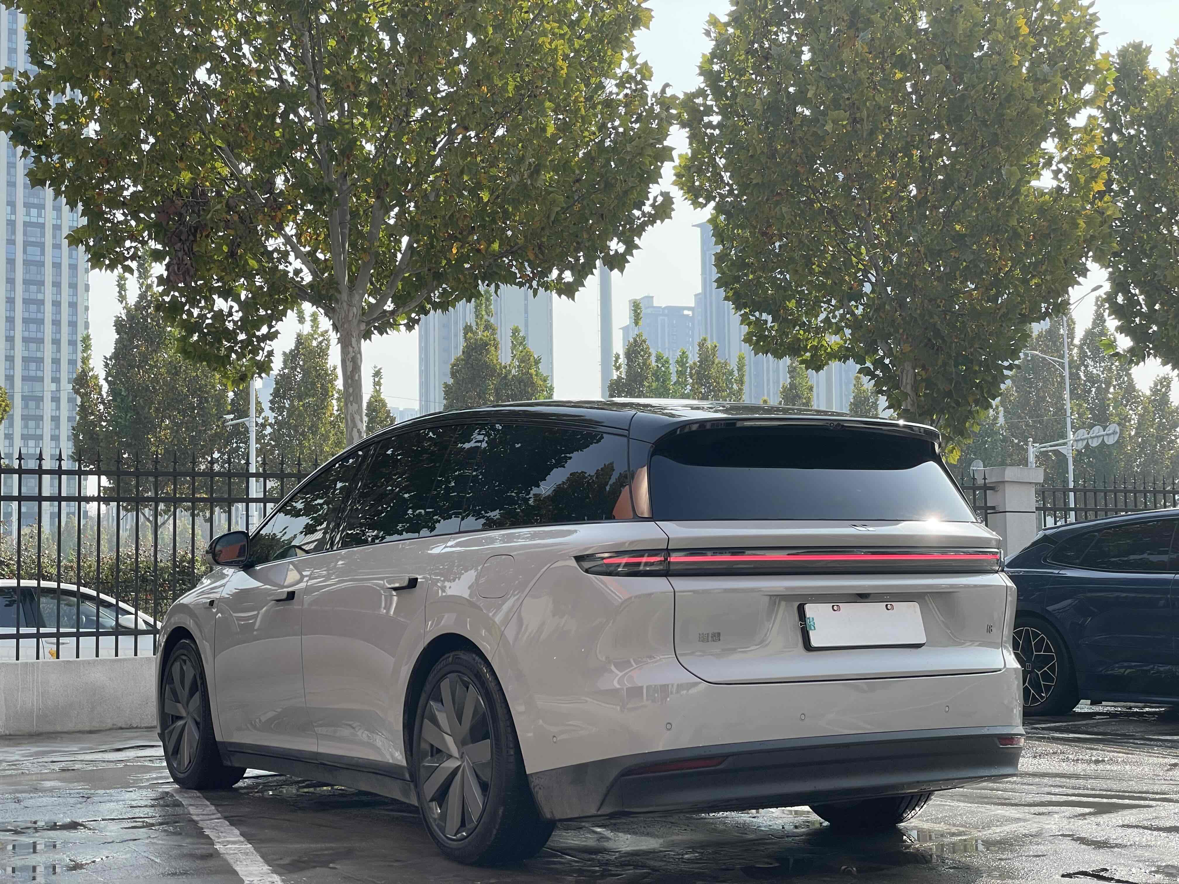 Li i8 2025 изображение автомобиля #7