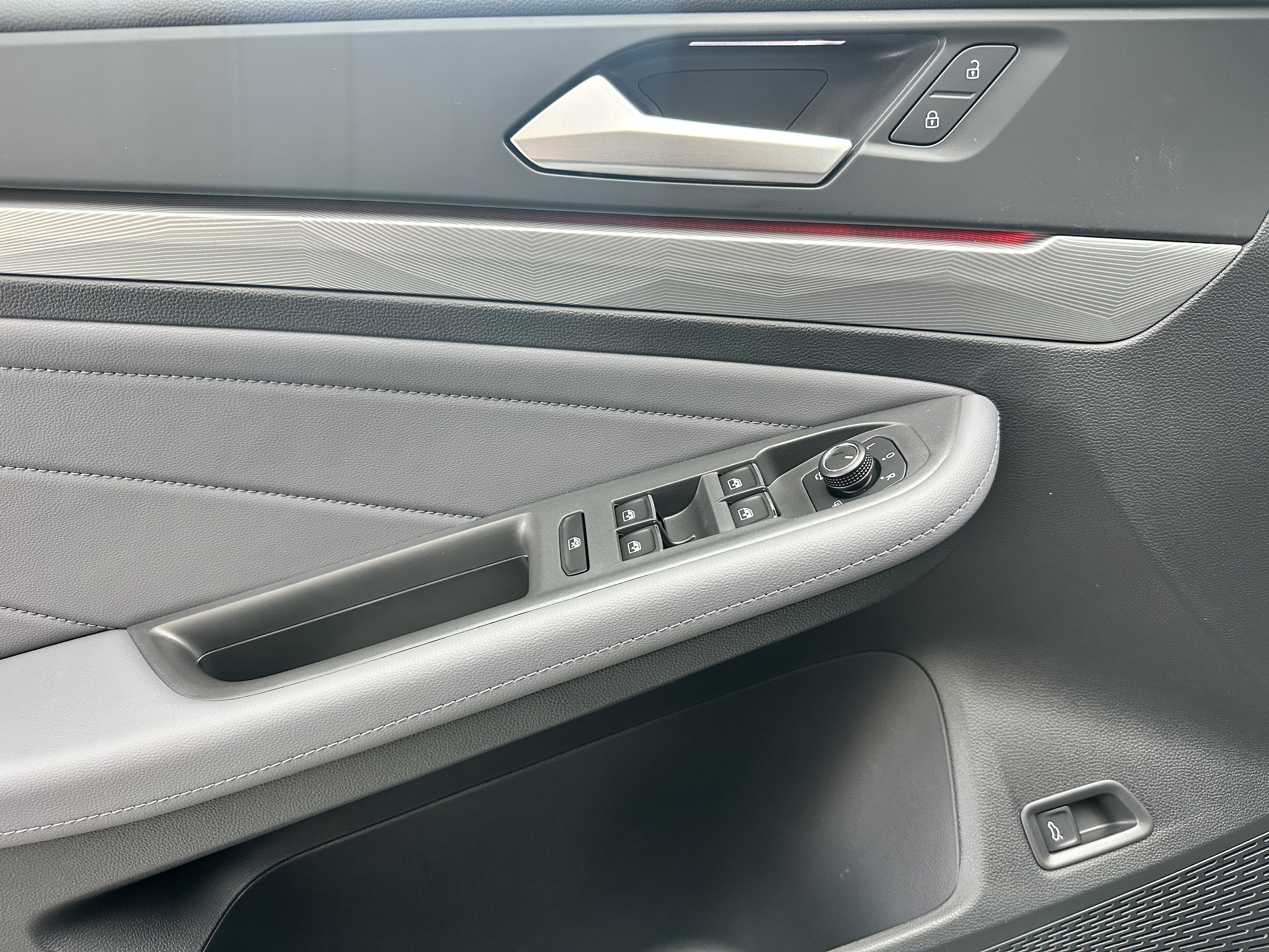 Volkswagen Lamando 2025 car image #7