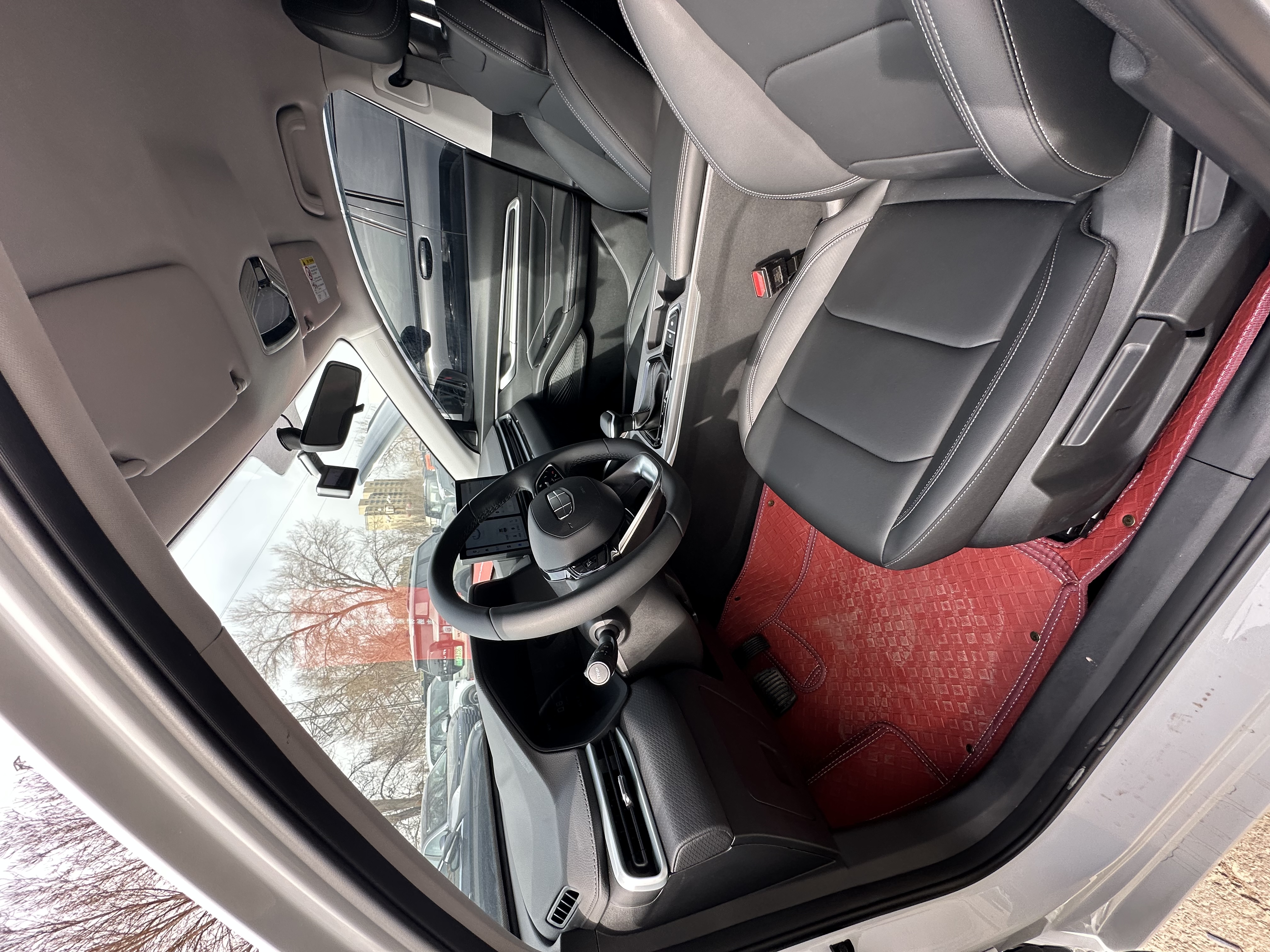 GEELY Emgrand 2025 #7 GEELY Emgrand 2025 car image #7