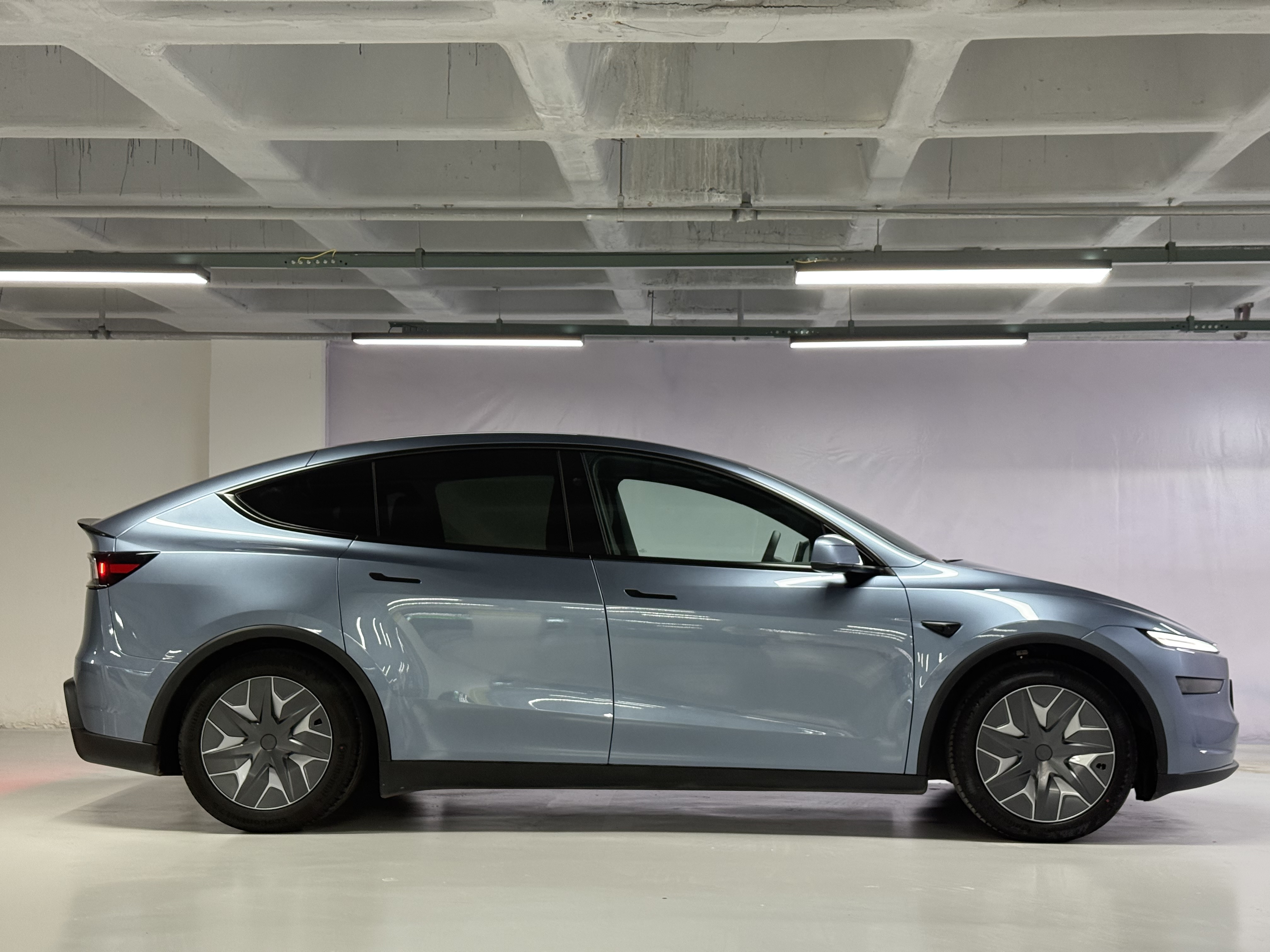 特斯拉 Model Y L 2025 汽车图片 #7