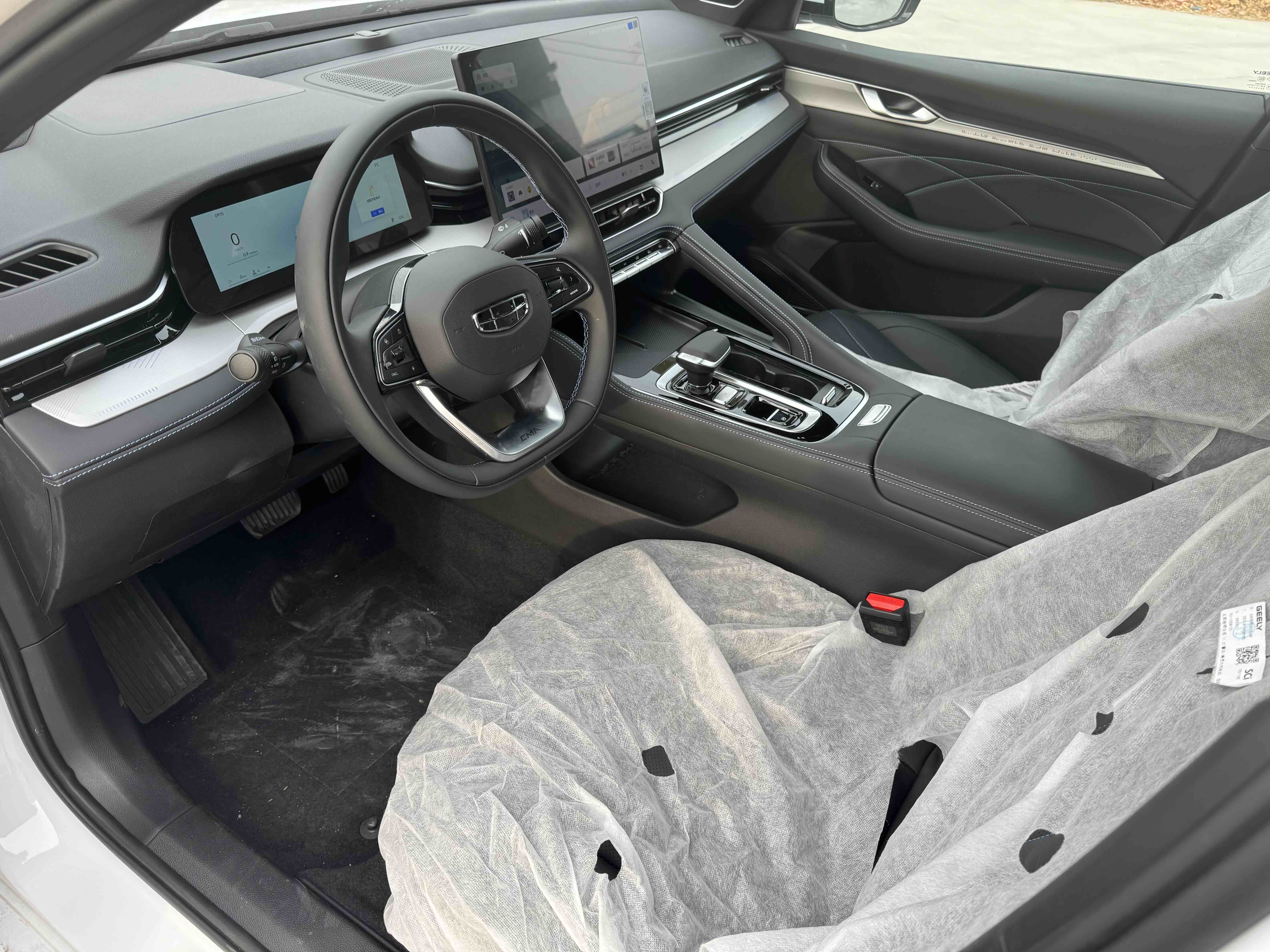 GEELY Preface 2026 car image #7