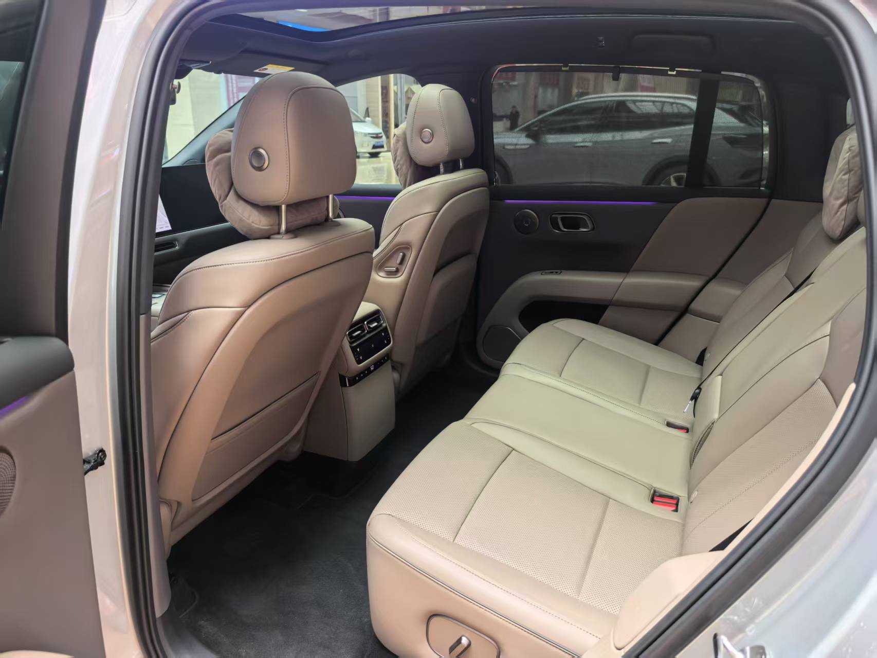 Li 2025 car image #7