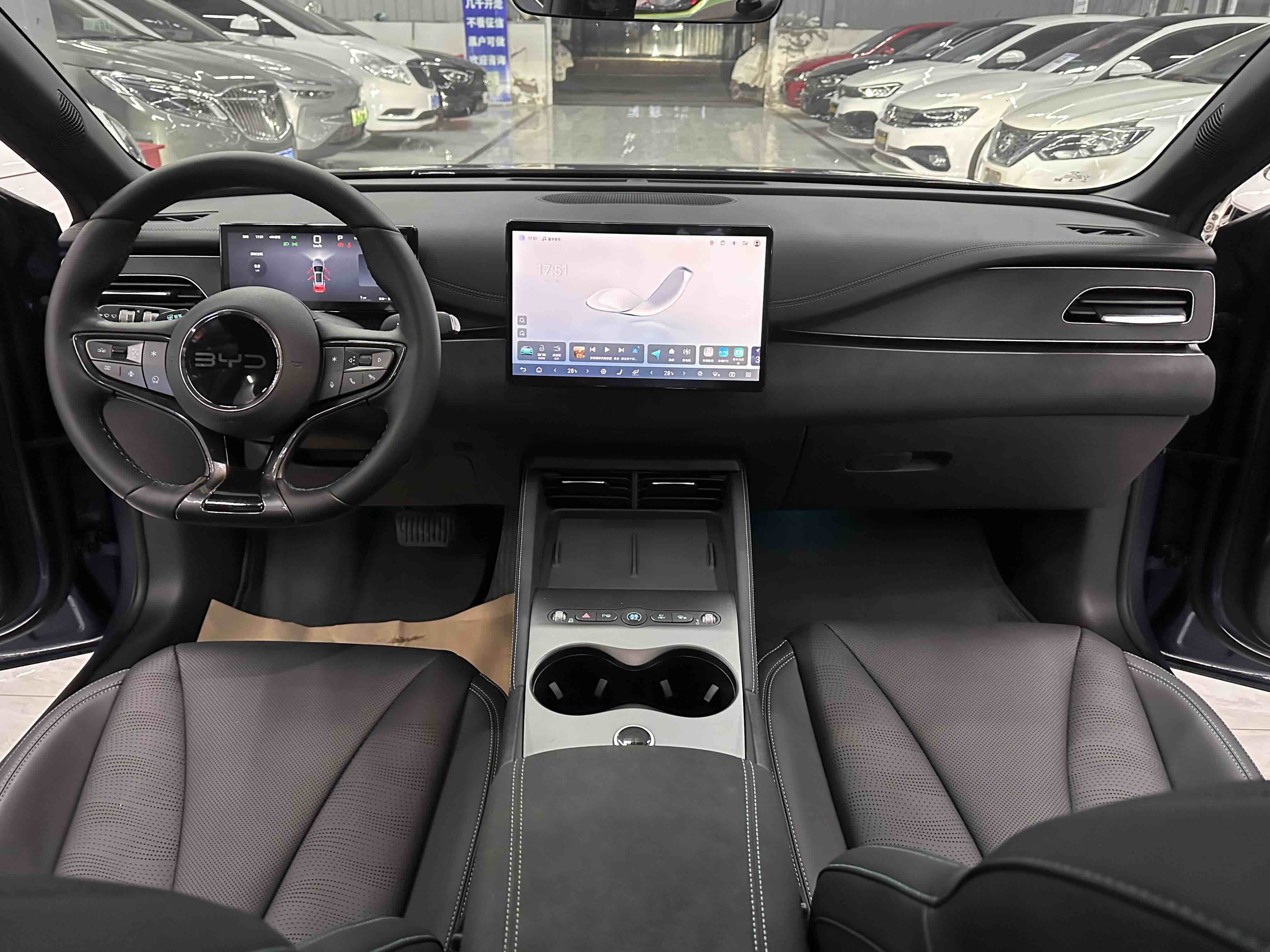 BYD Seal 06 DM-i 2025 car image #7