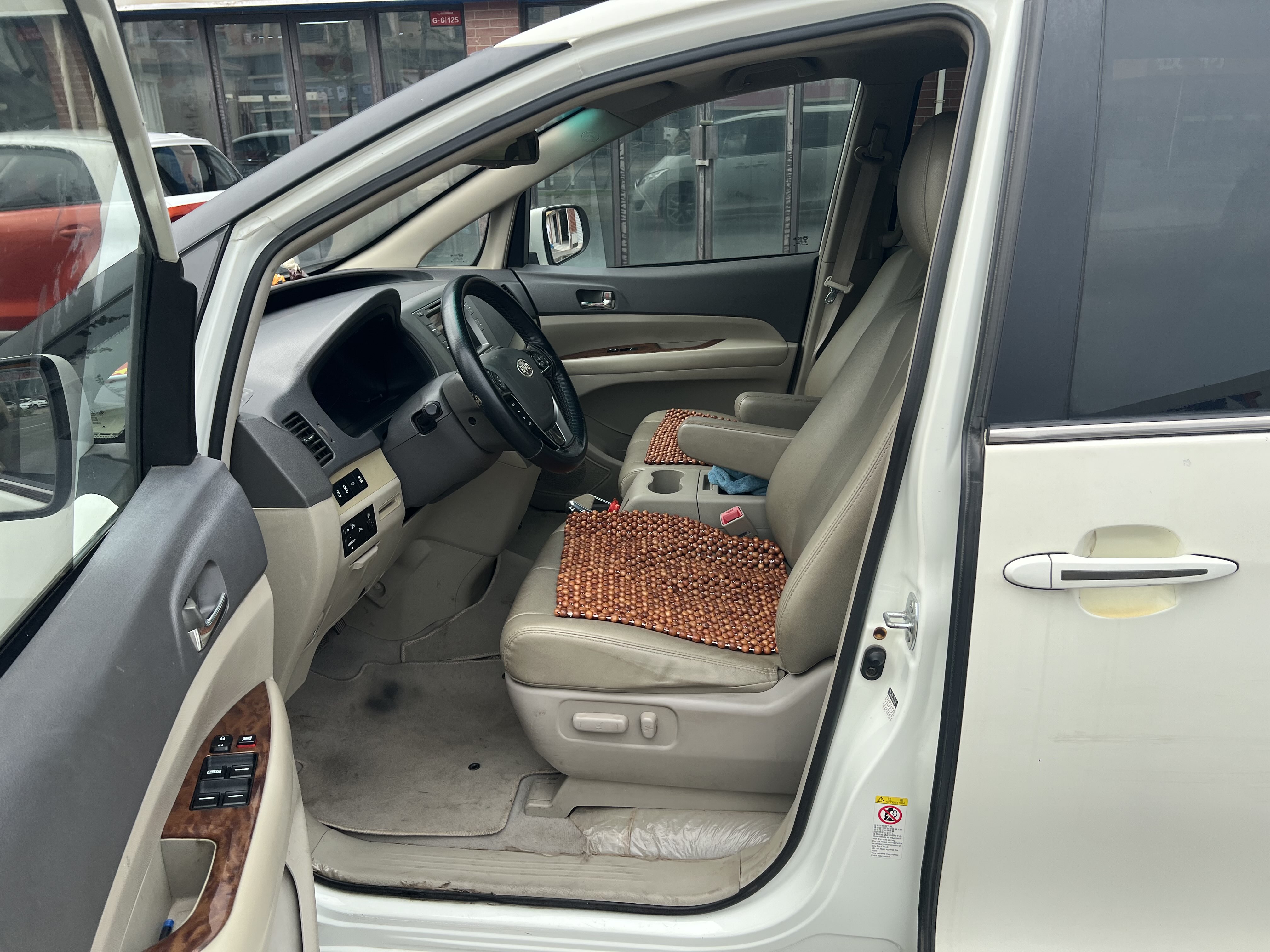 BYD M6 2015 #7 BYD M6 2015 صورة سيارة #7