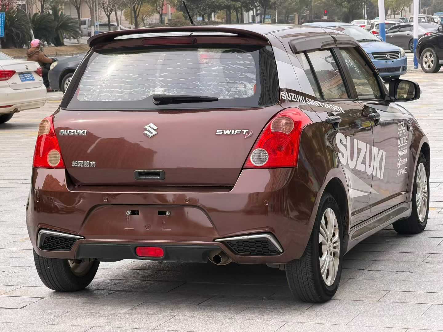 铃木 雨燕 2015 汽车图片 #7