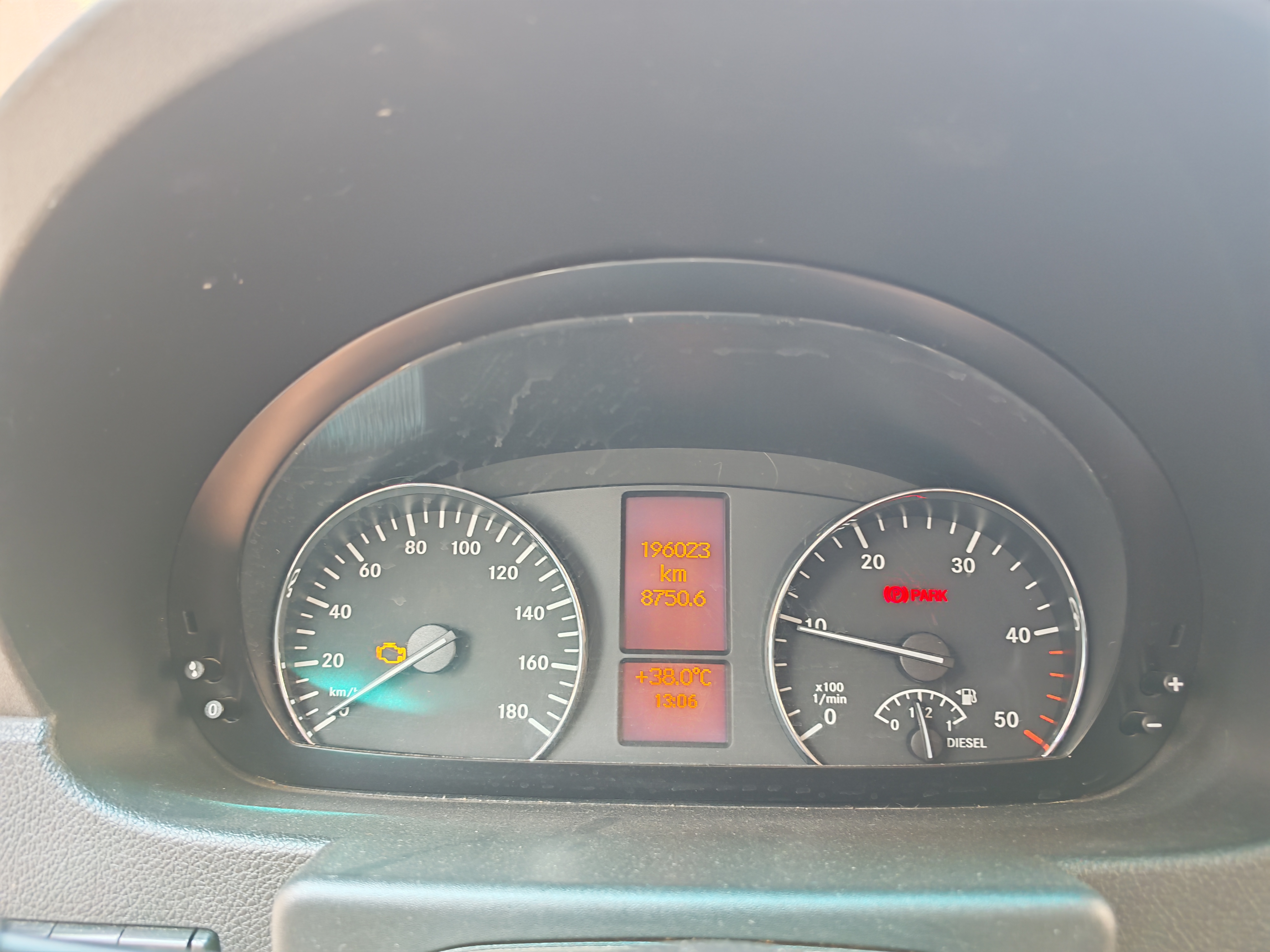 Mercedes-Benz Sprinter 2014 car image #7