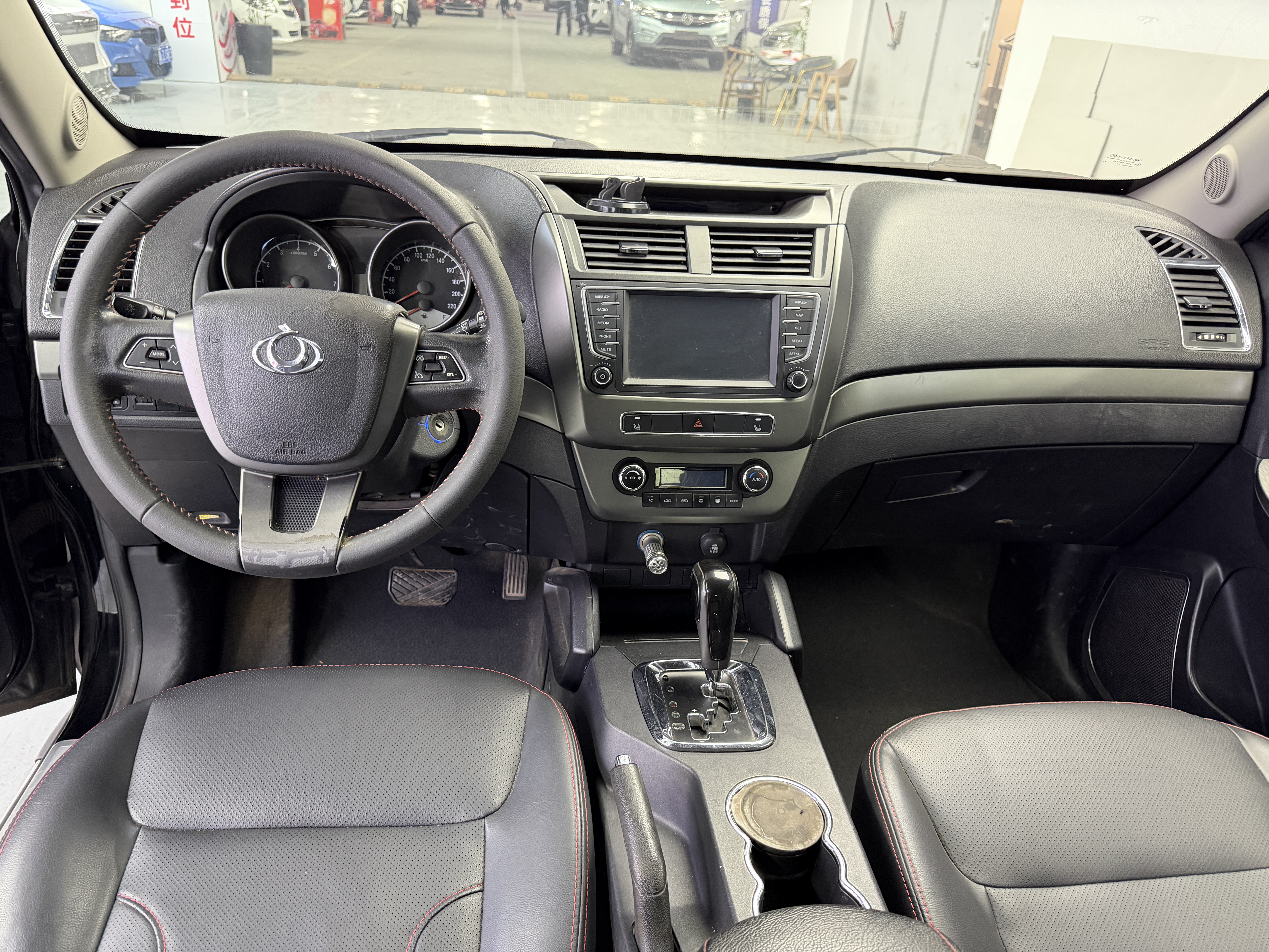 GEELY GX7 2014 #7 GEELY GX7 2014 صورة سيارة #7