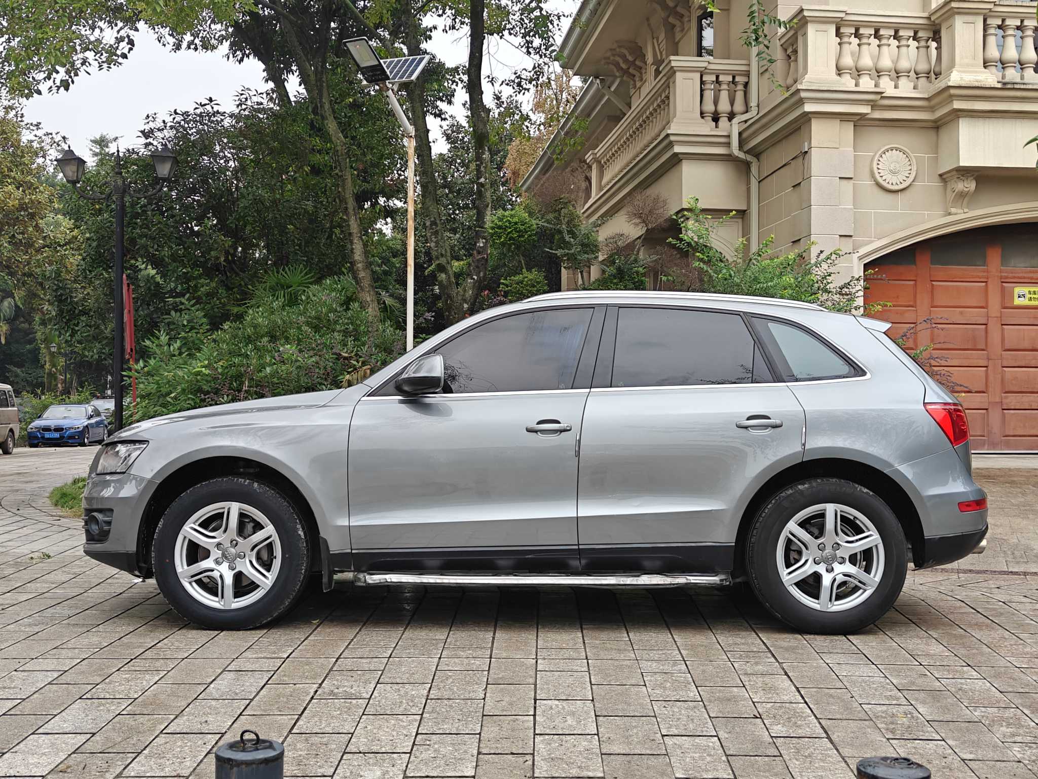 Audi Q5 (Imported) 2012 #7 Audi Q5 (Imported) 2012 car image #7