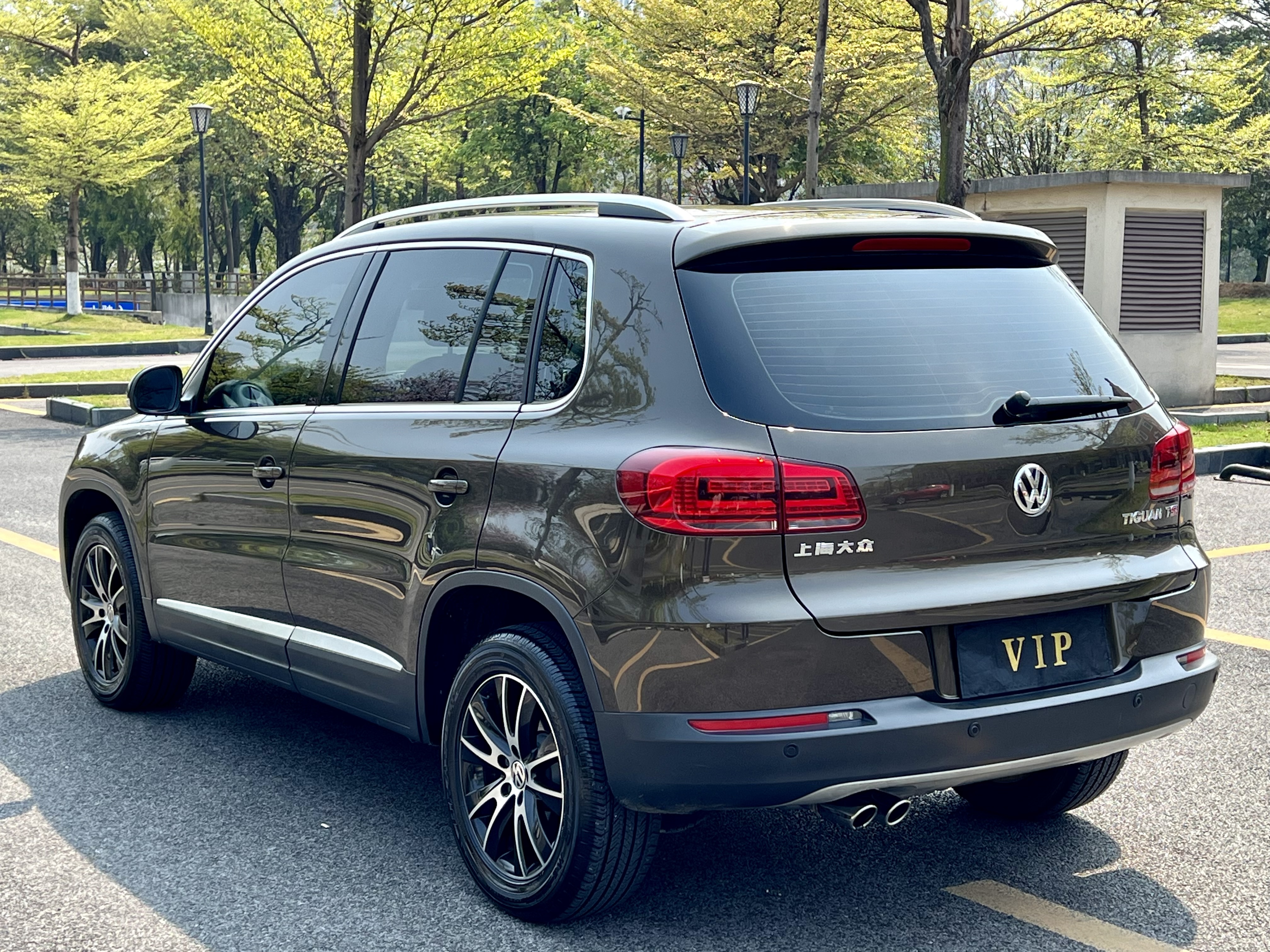 Volkswagen Tiguan 2015 car image #7