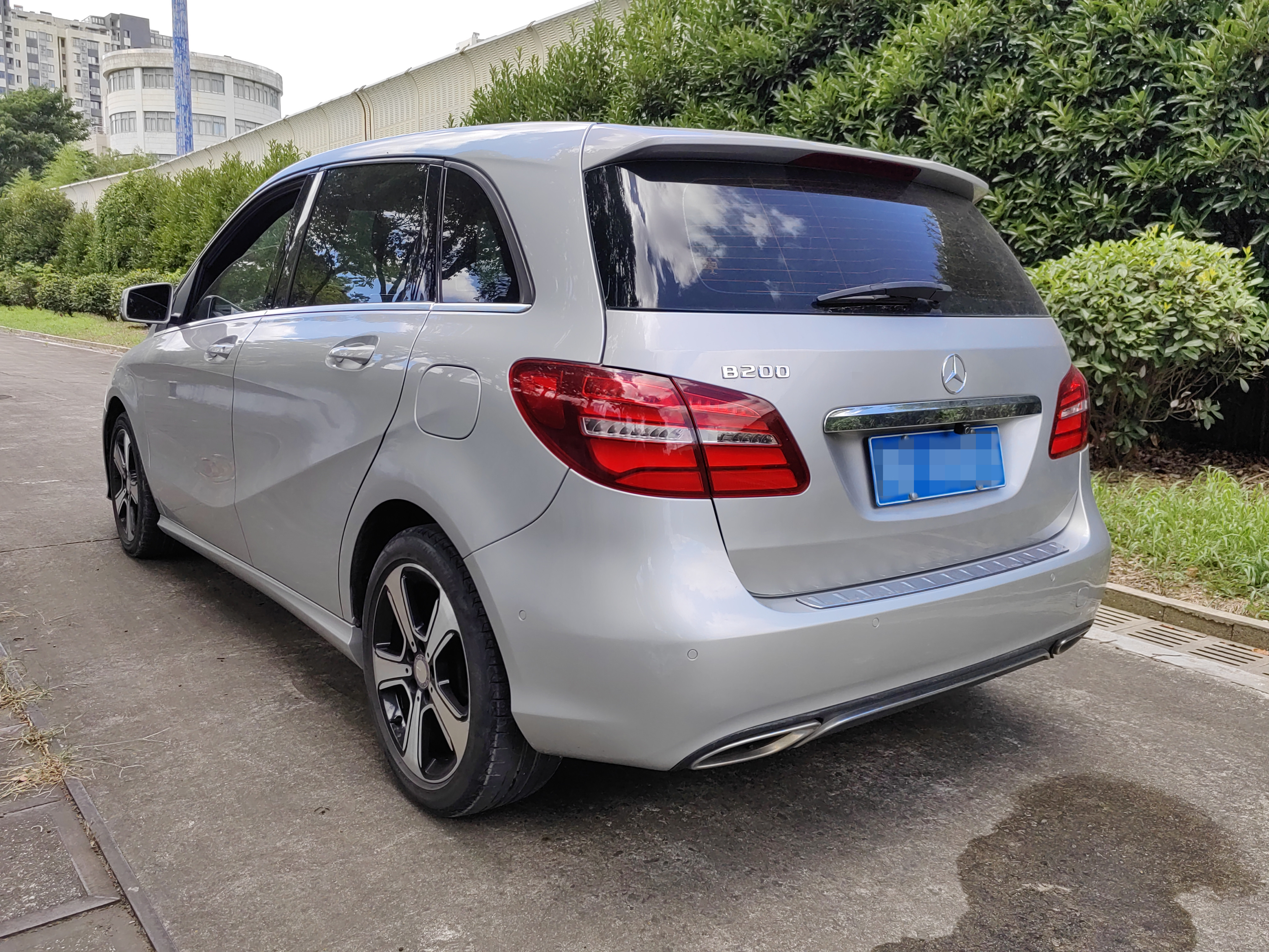 Mercedes-Benz B Class 2016 car image #7
