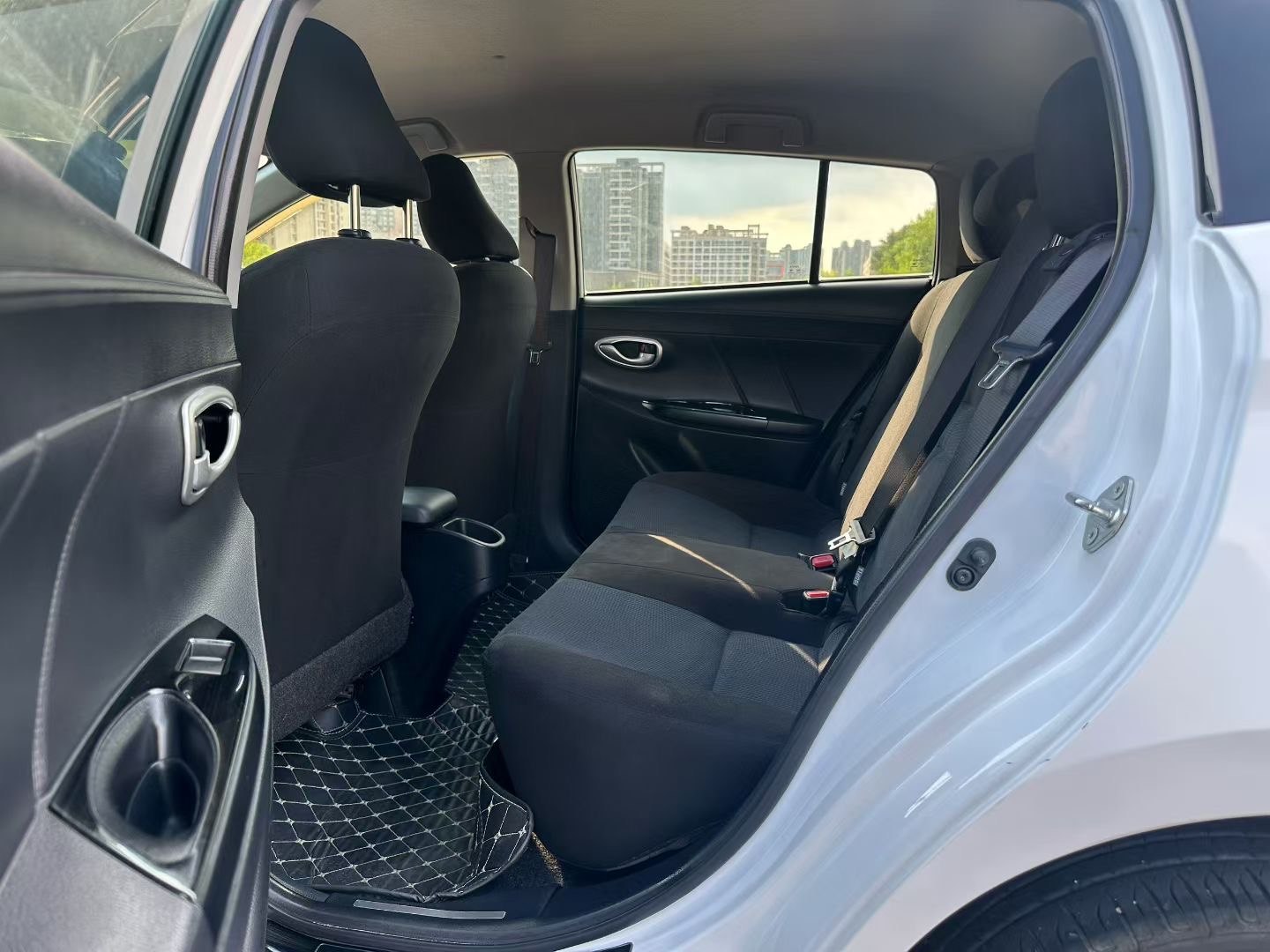 Toyota GR YARIS 2018 immagine di auto #7