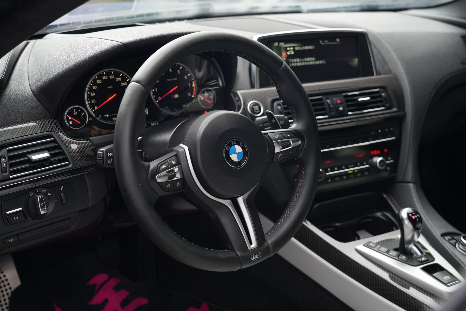 BMW M6 2015 car image #7