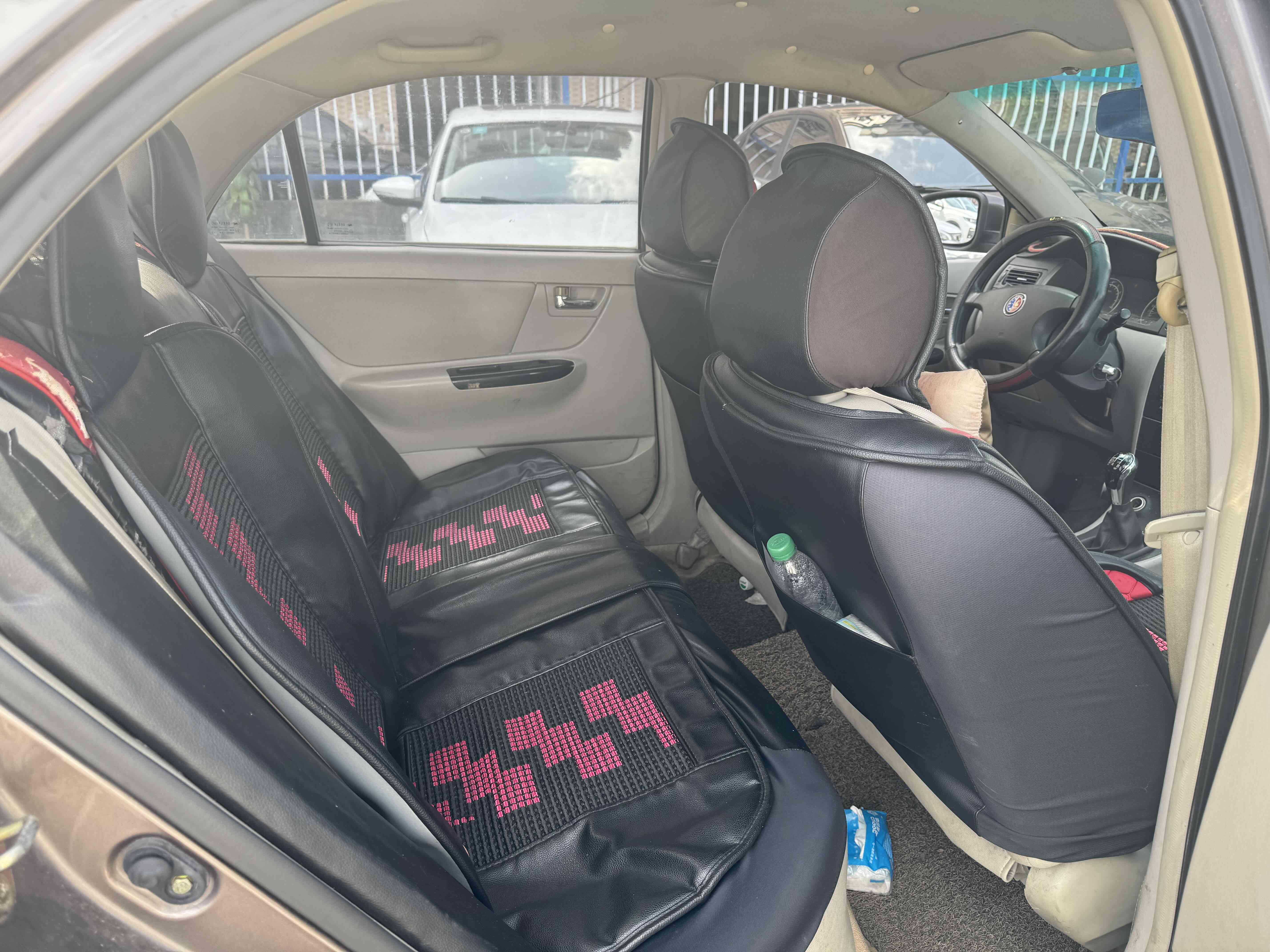 GEELY Seascape 2013 car image #7