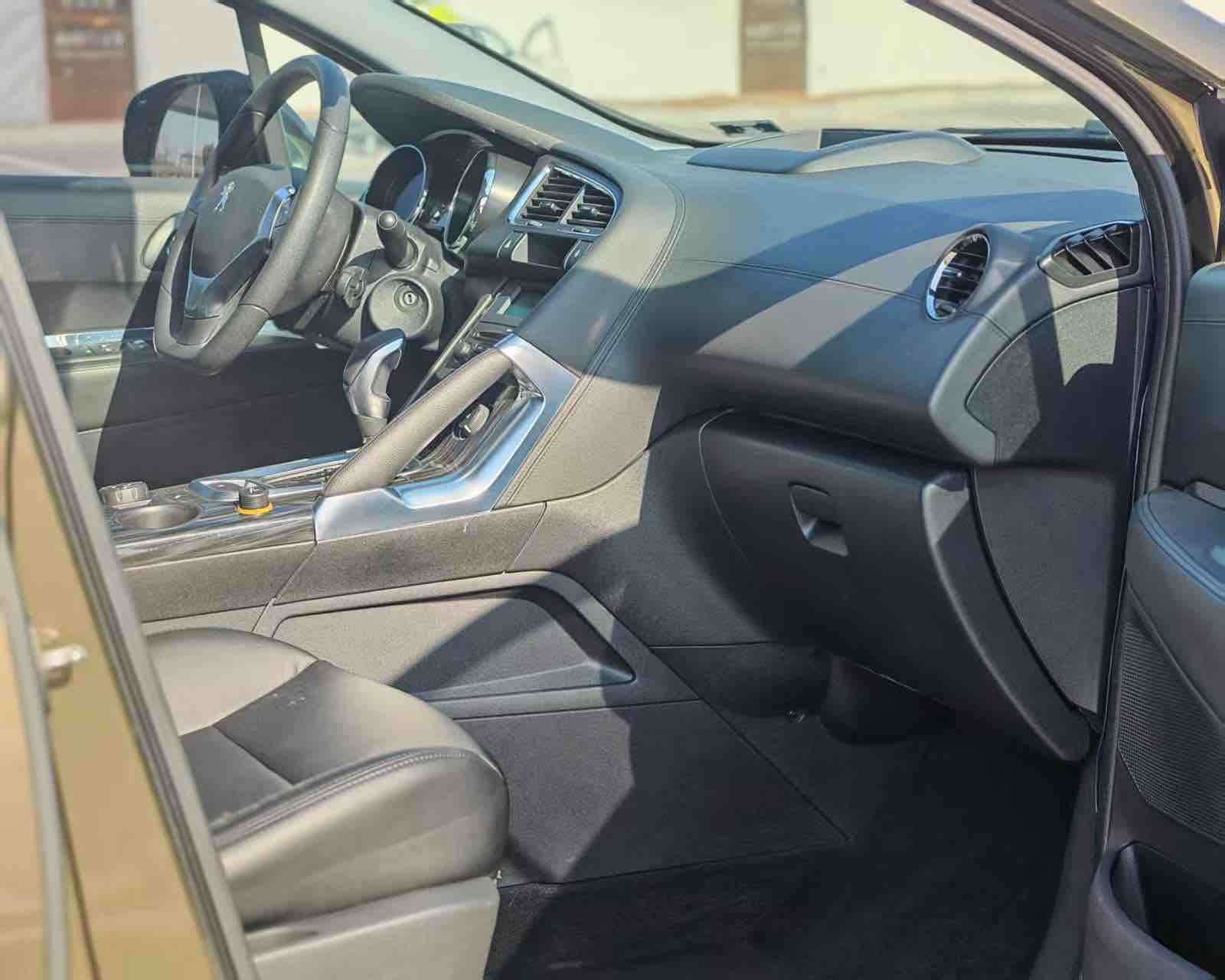 Peugeot 3008 2016 car image #7