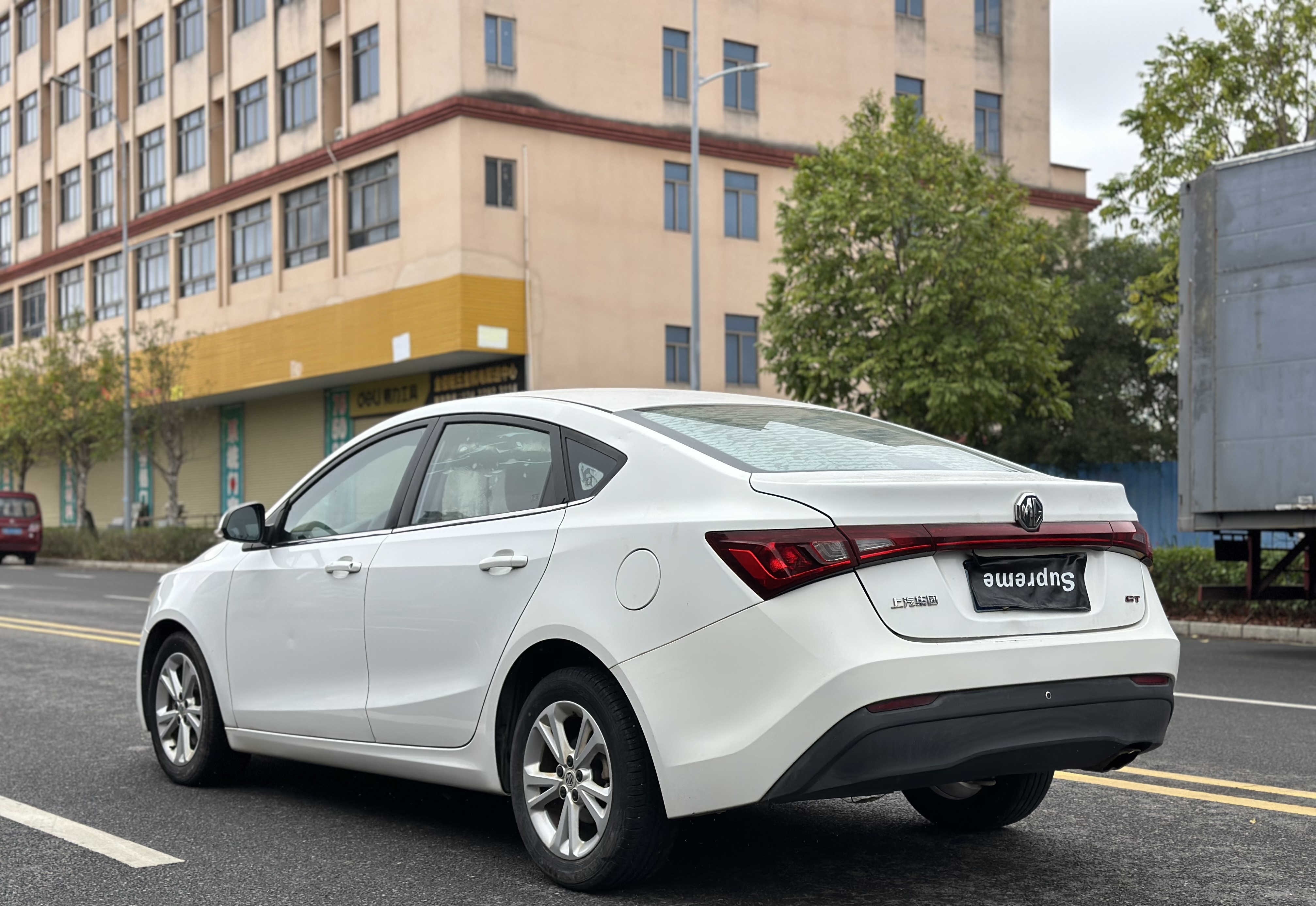 MG GT 2016 #7 MG GT 2016 car image #7