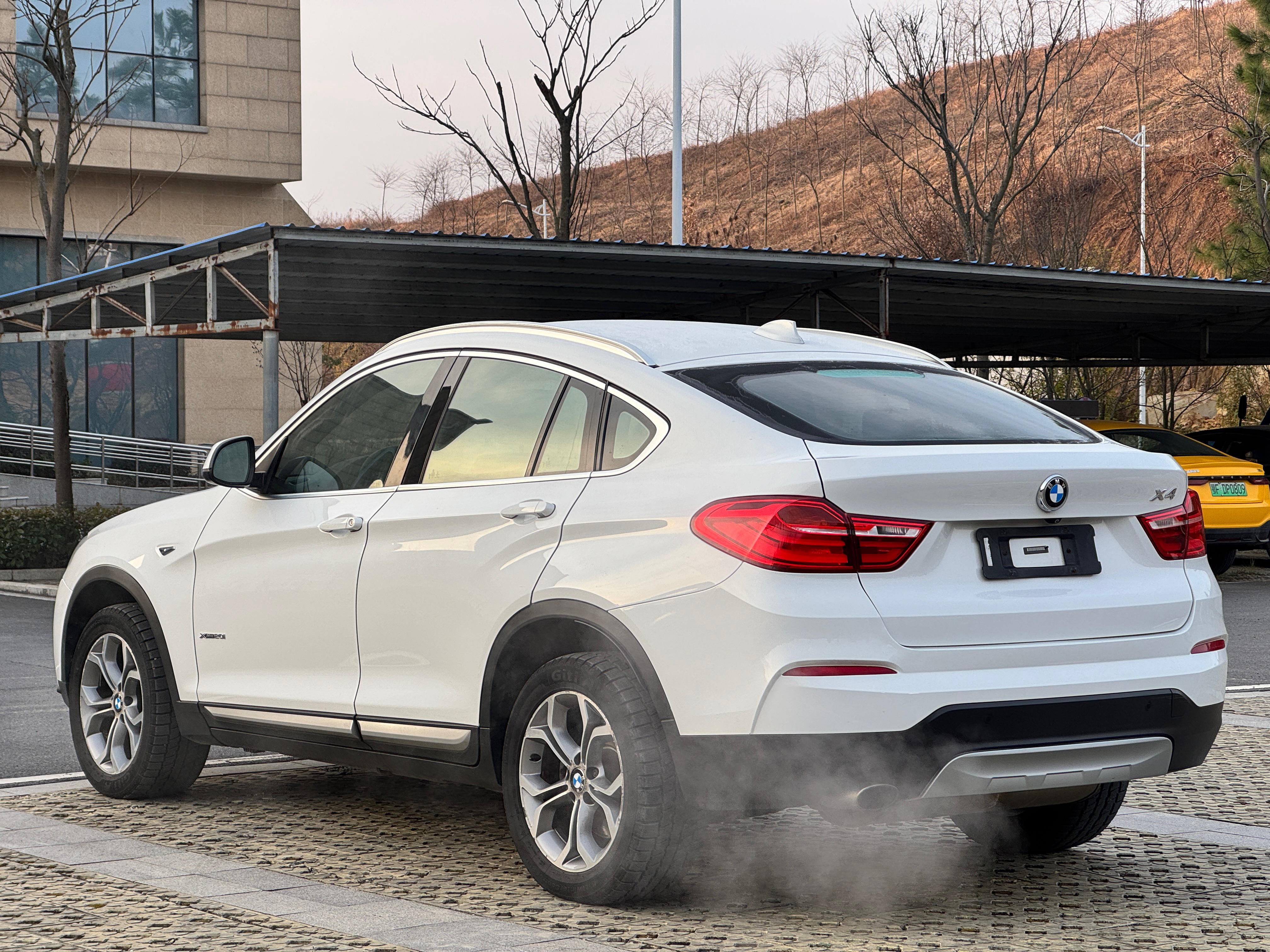 BMW X4 2015 изображение автомобиля #7
