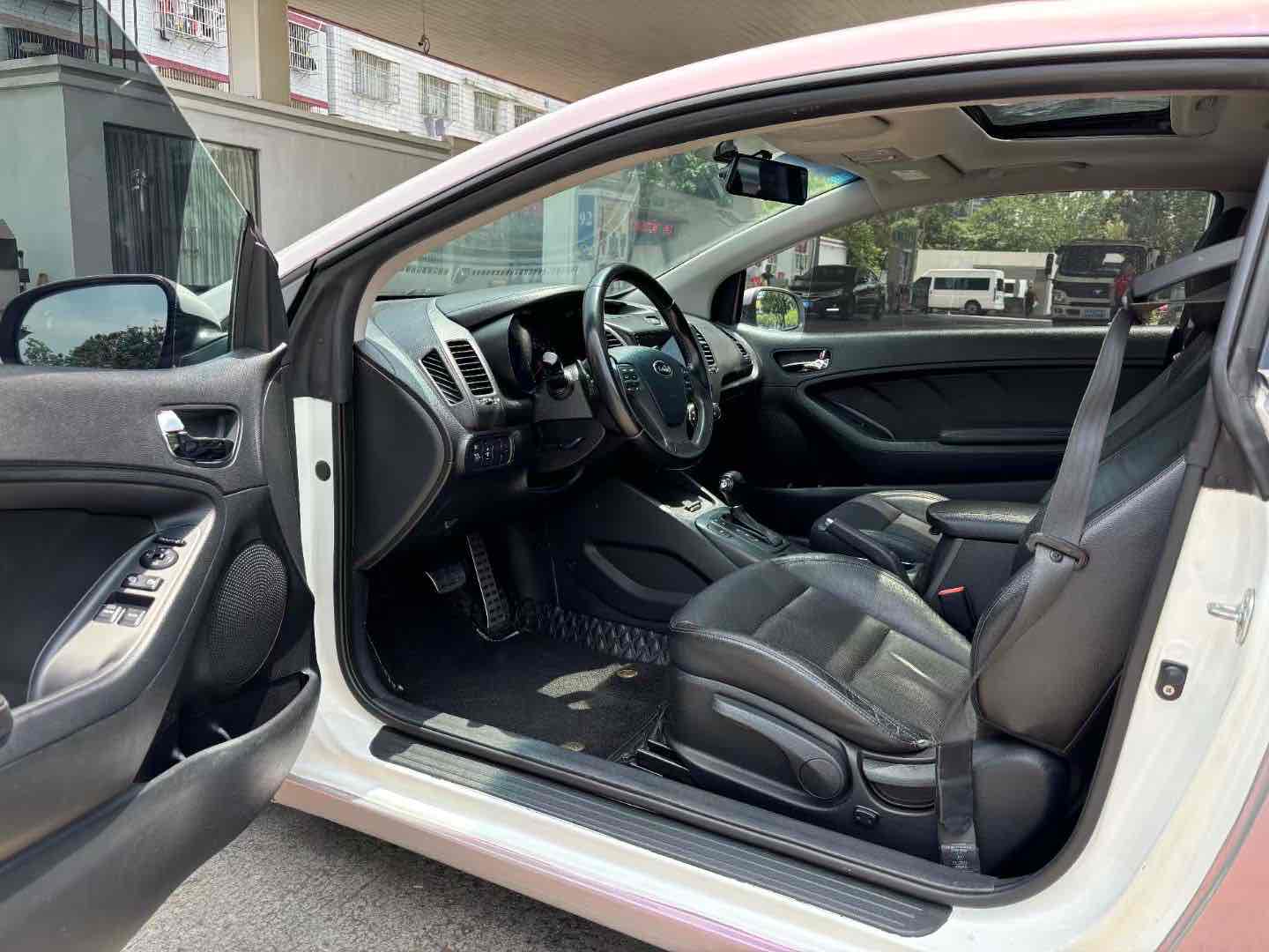 起亚 速迈 2014 汽车图片 #7