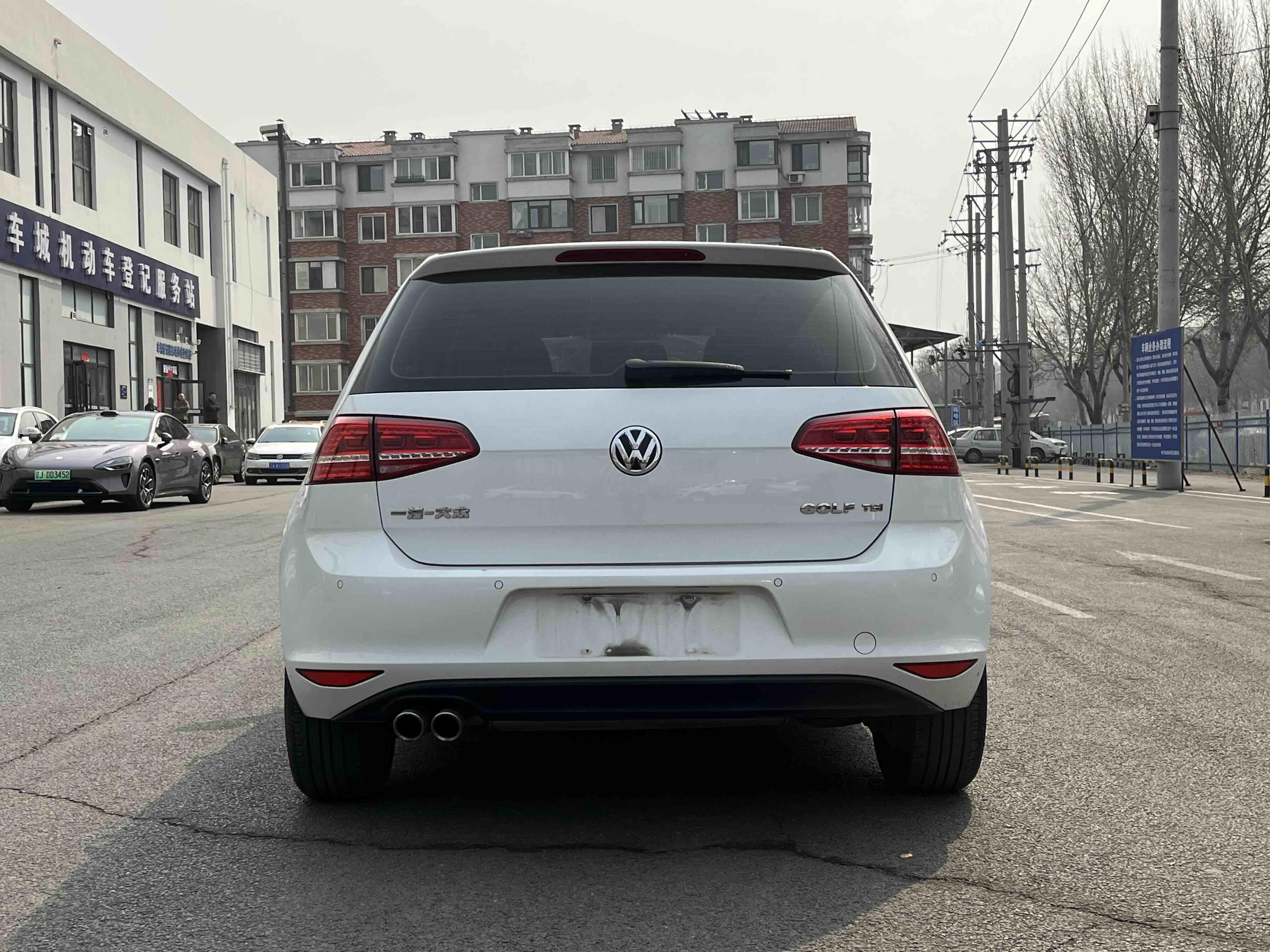 Volkswagen Golf 2014 car image #7