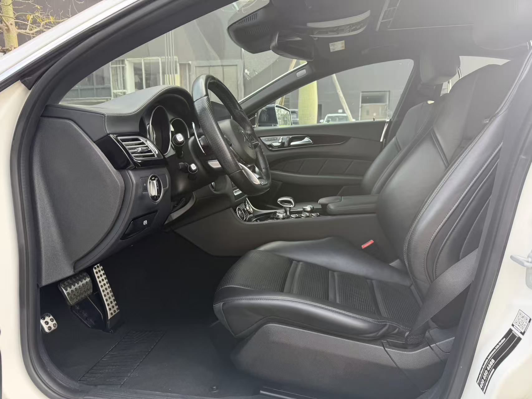 Mercedes-Benz CLS AMG 2016 car image #7